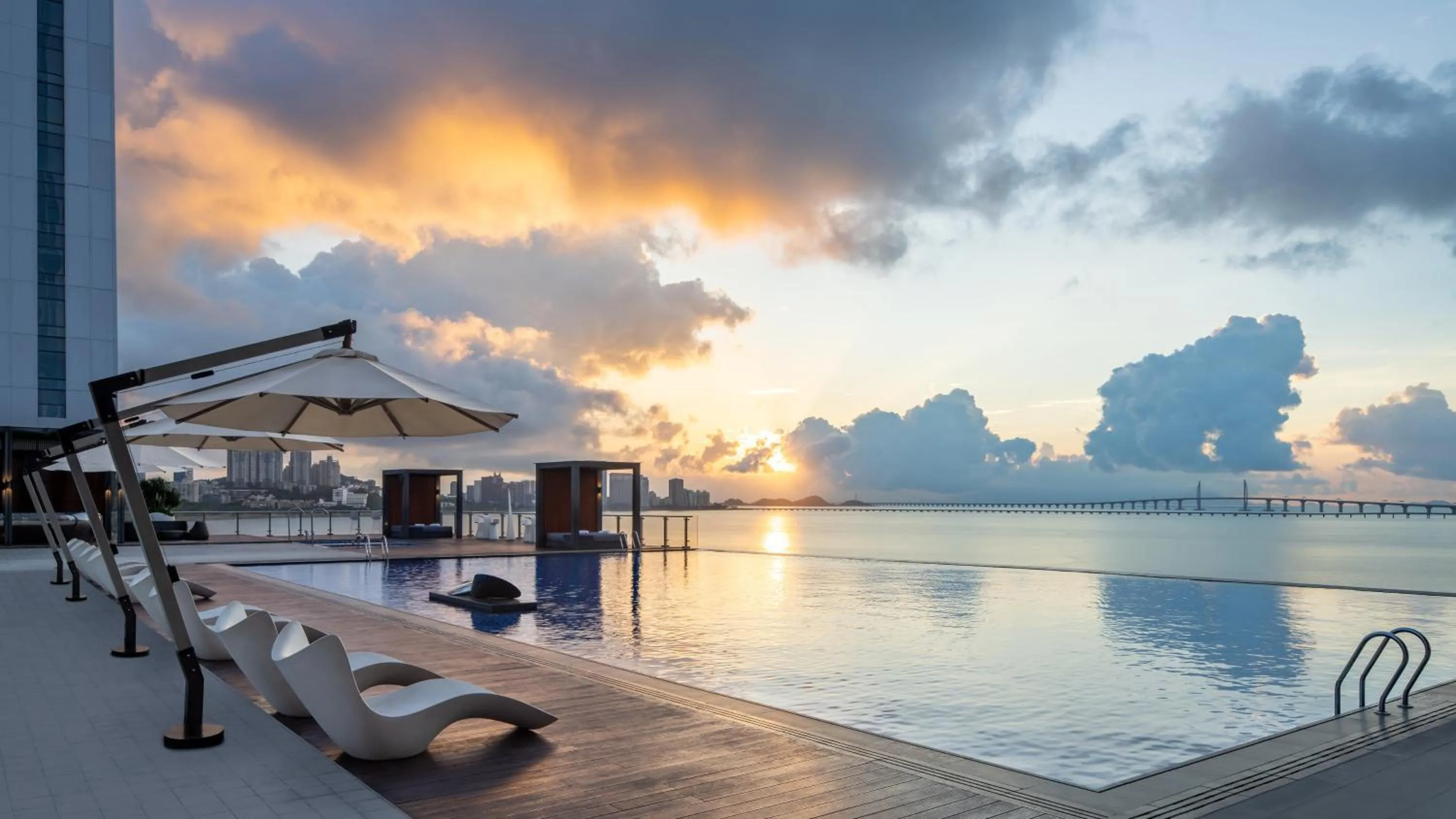 Swimming pool in InterContinental Zhuhai by IHG