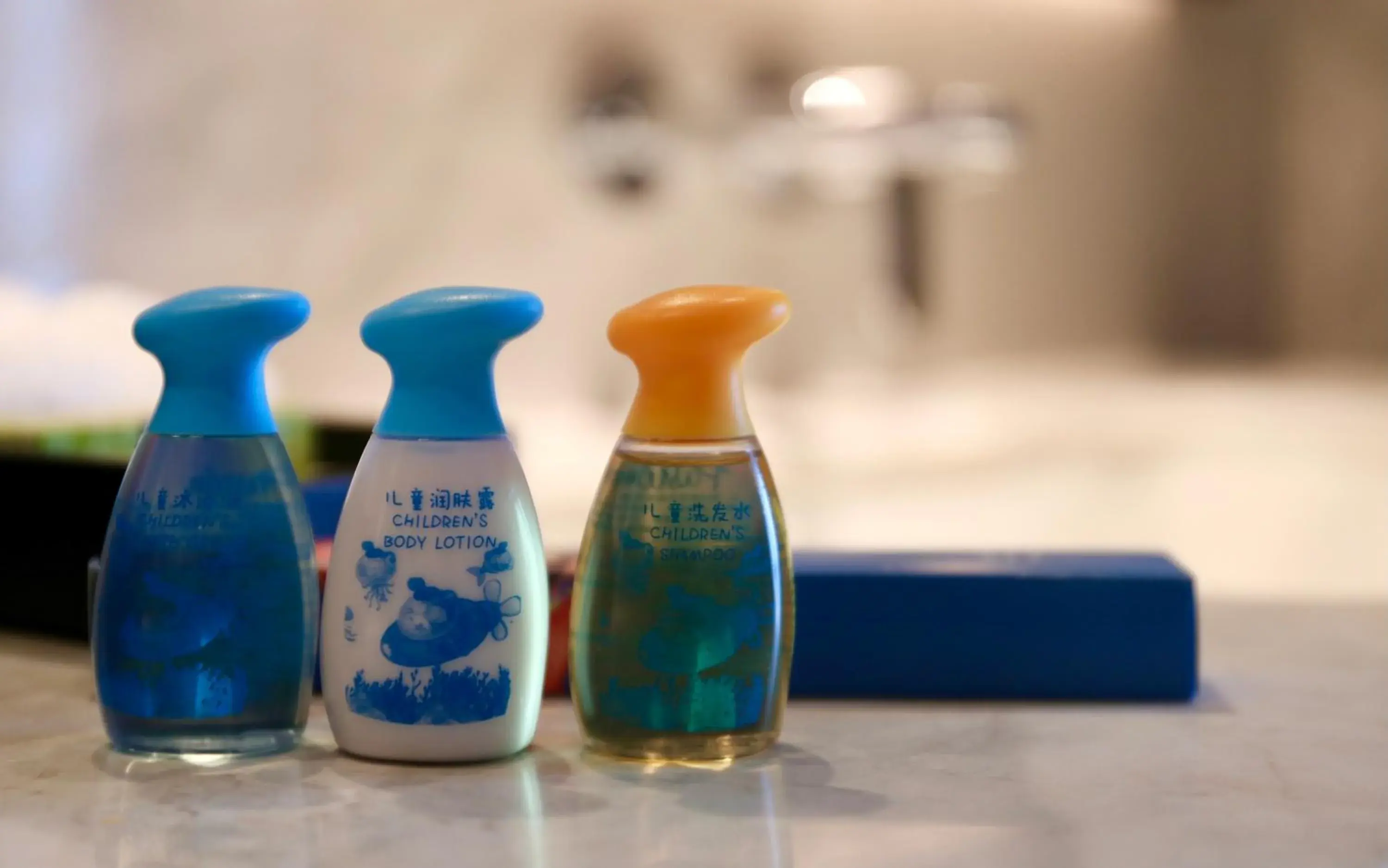 Family Room with Bath in InterContinental Zhuhai by IHG Family Room with Bath in InterContinental Zhuhai by IHG