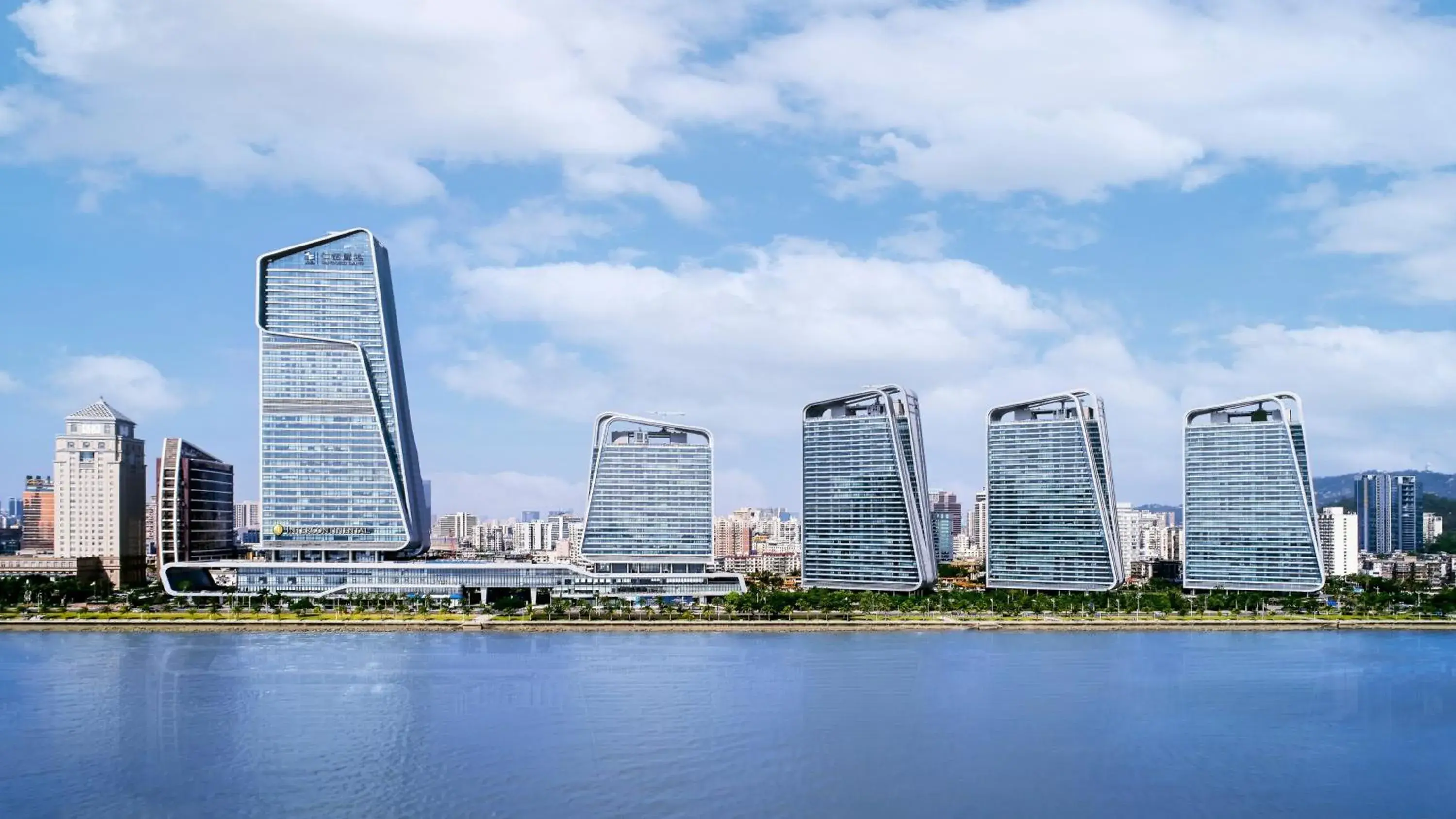 Property building in InterContinental Zhuhai by IHG Property building in InterContinental Zhuhai by IHG