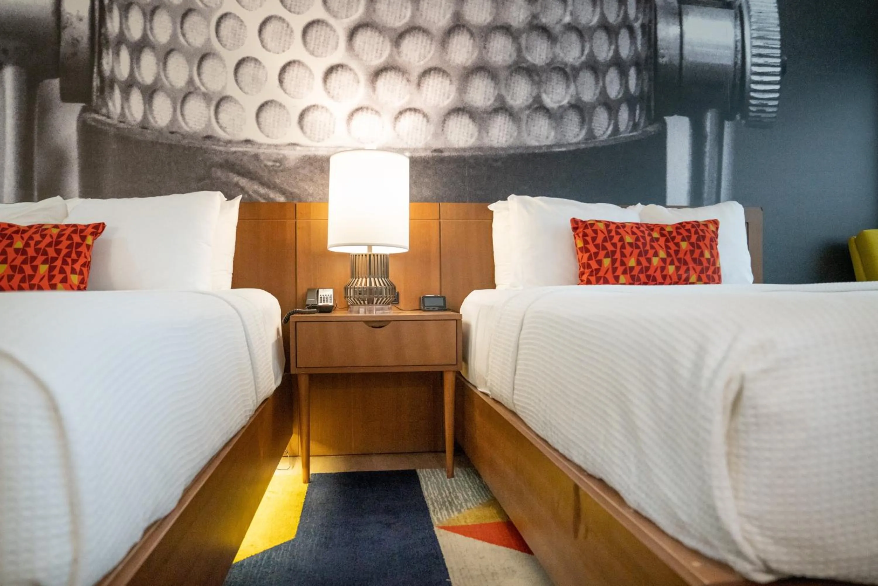 Photo of the whole room, Bed in Hotel Indigo - Memphis Downtown by IHG
