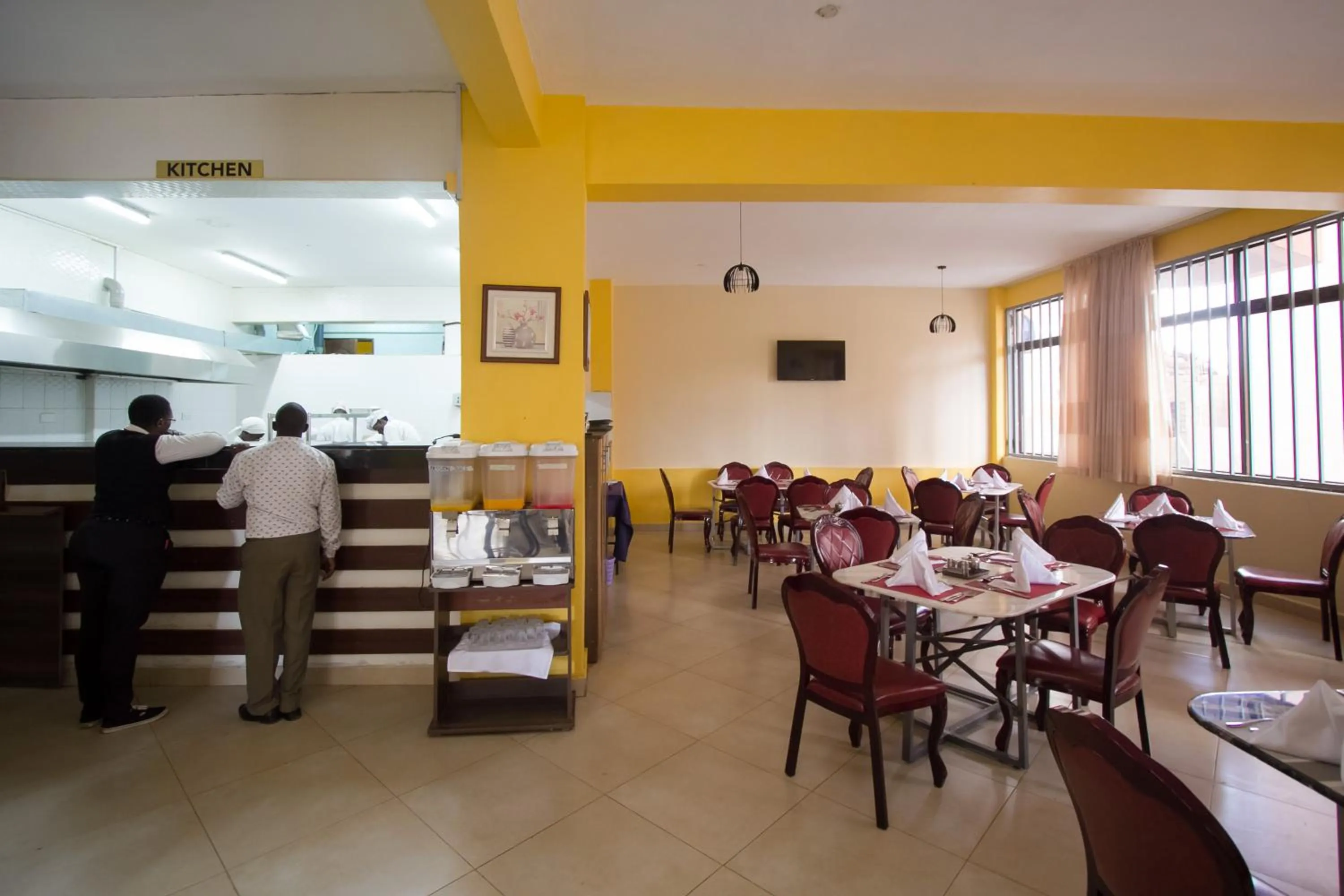 Staff, Restaurant/Places to Eat in Paleo Hotel and Spa