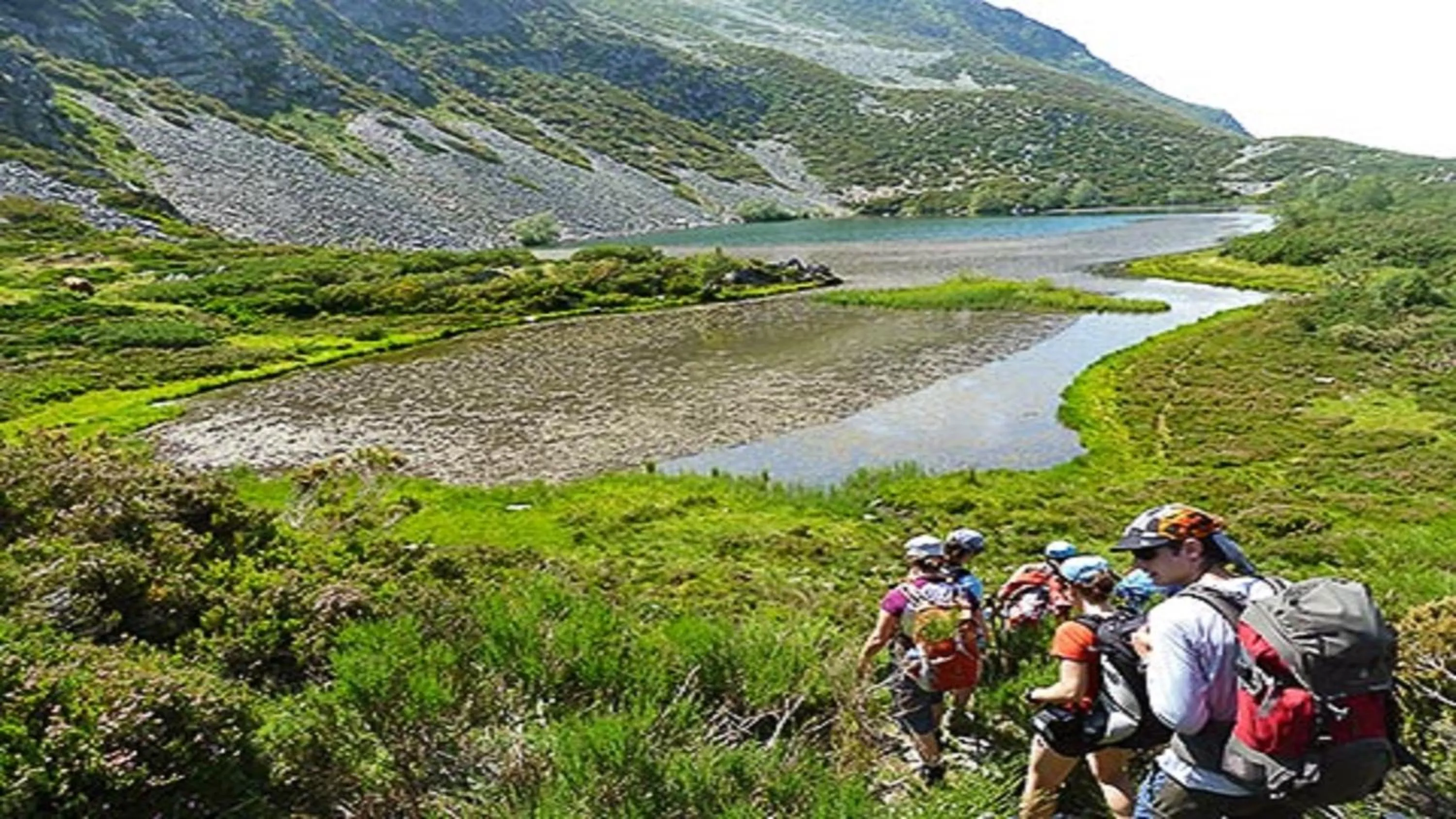 Natural landscape in Apartamentos Casa Rosendo