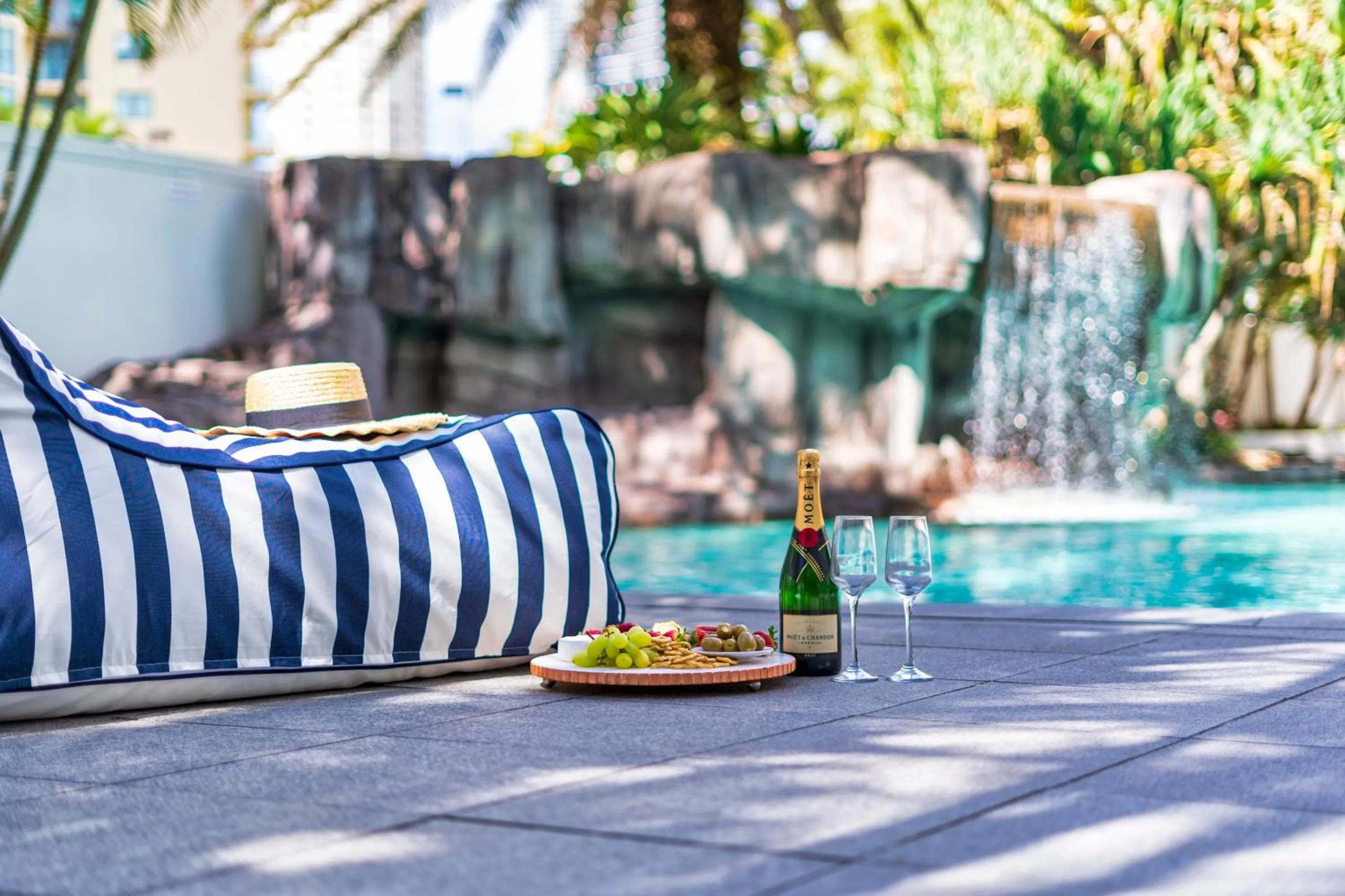 Food and drinks in Sovereign on the Gold Coast