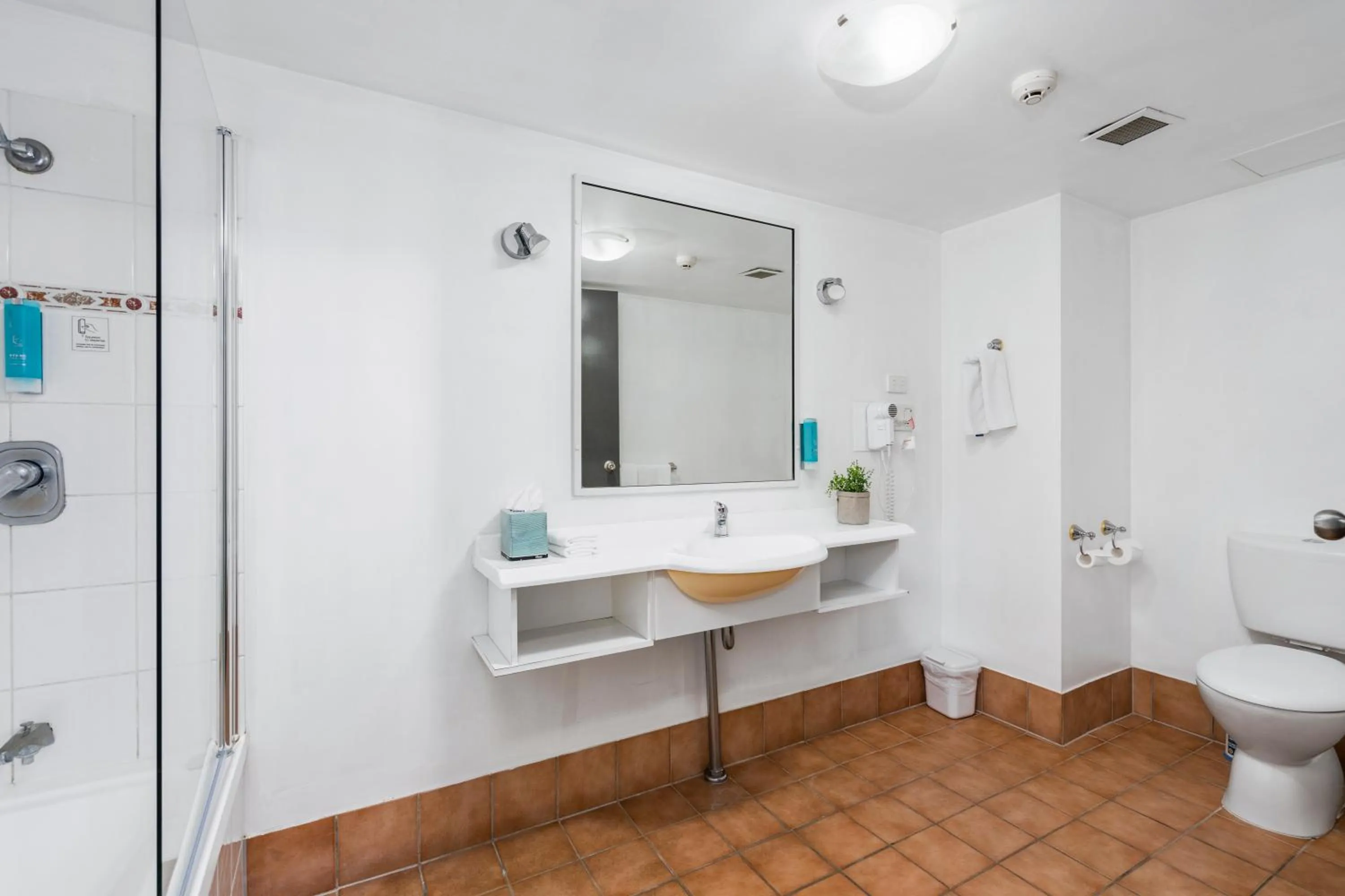 Shower in Sovereign on the Gold Coast