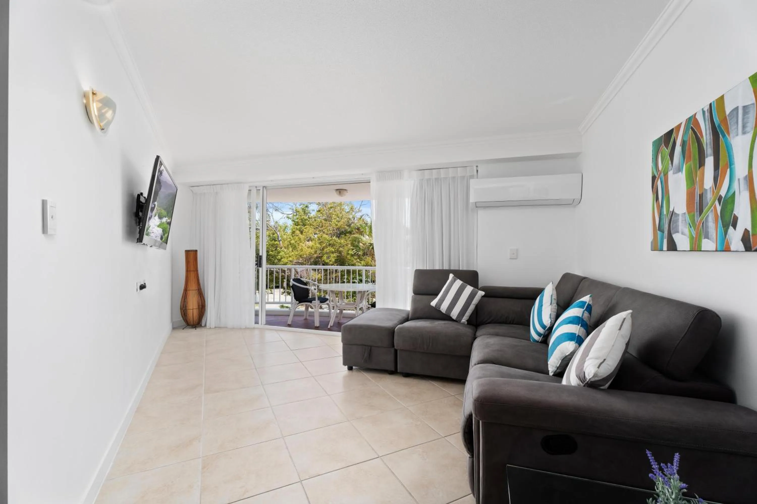 TV and multimedia in Sovereign on the Gold Coast