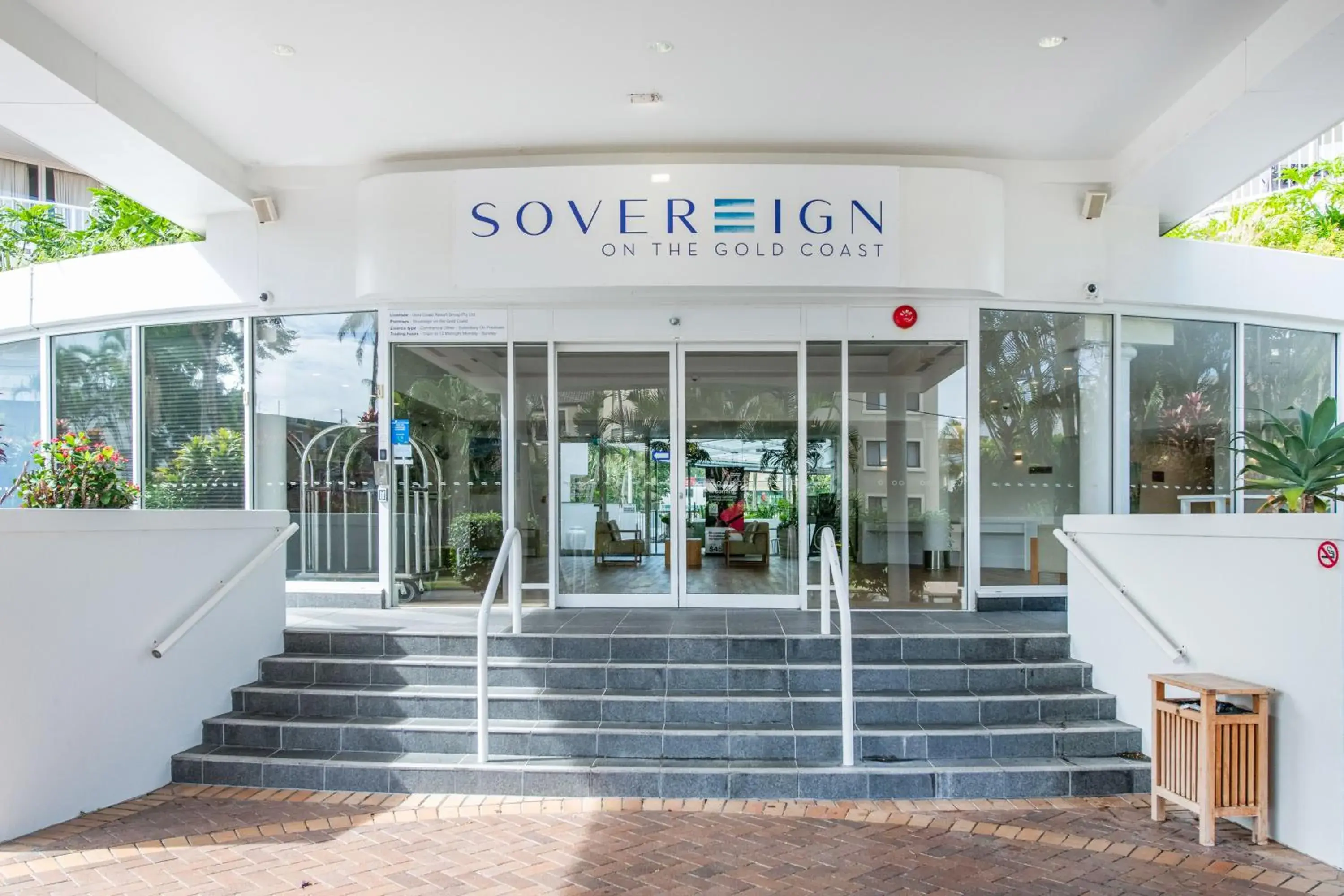 Property building in Sovereign on the Gold Coast Property building in Sovereign on the Gold Coast