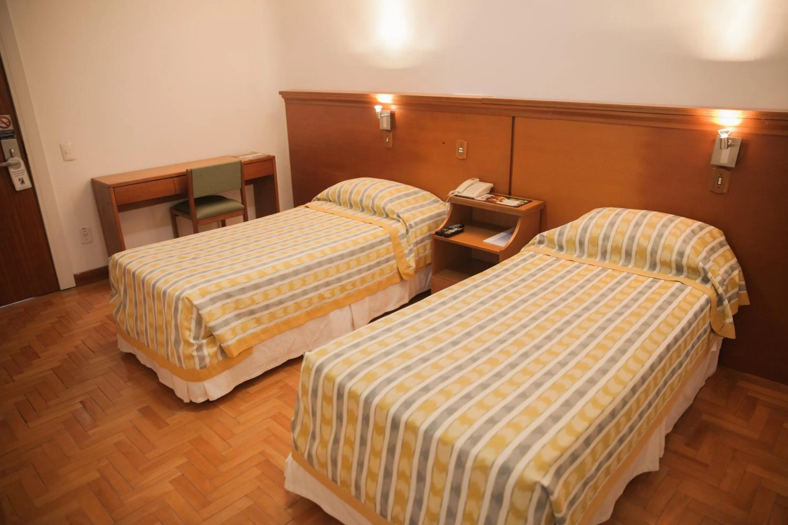 Bed in Itaimbé Palace Hotel