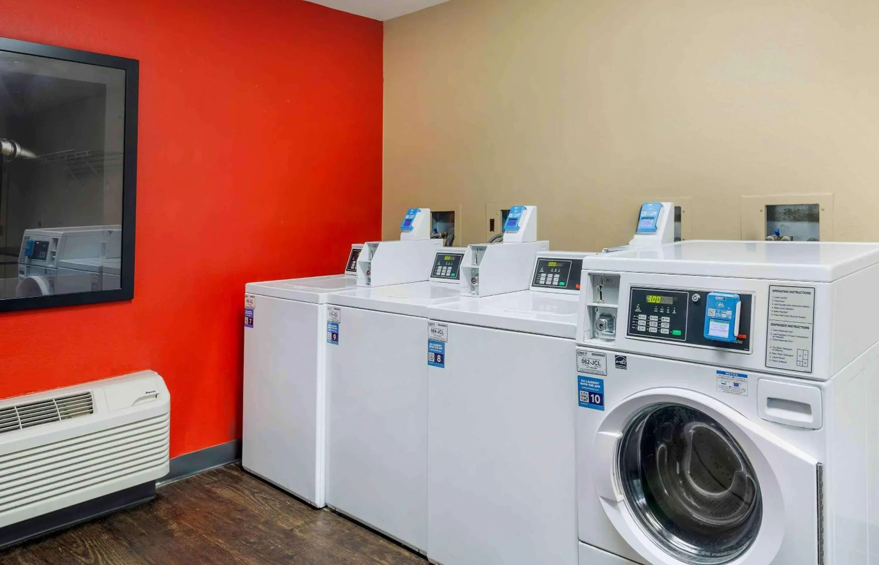 Property building in Extended Stay America Suites - Memphis - Germantown West Property building in Extended Stay America Suites - Memphis - Germantown West