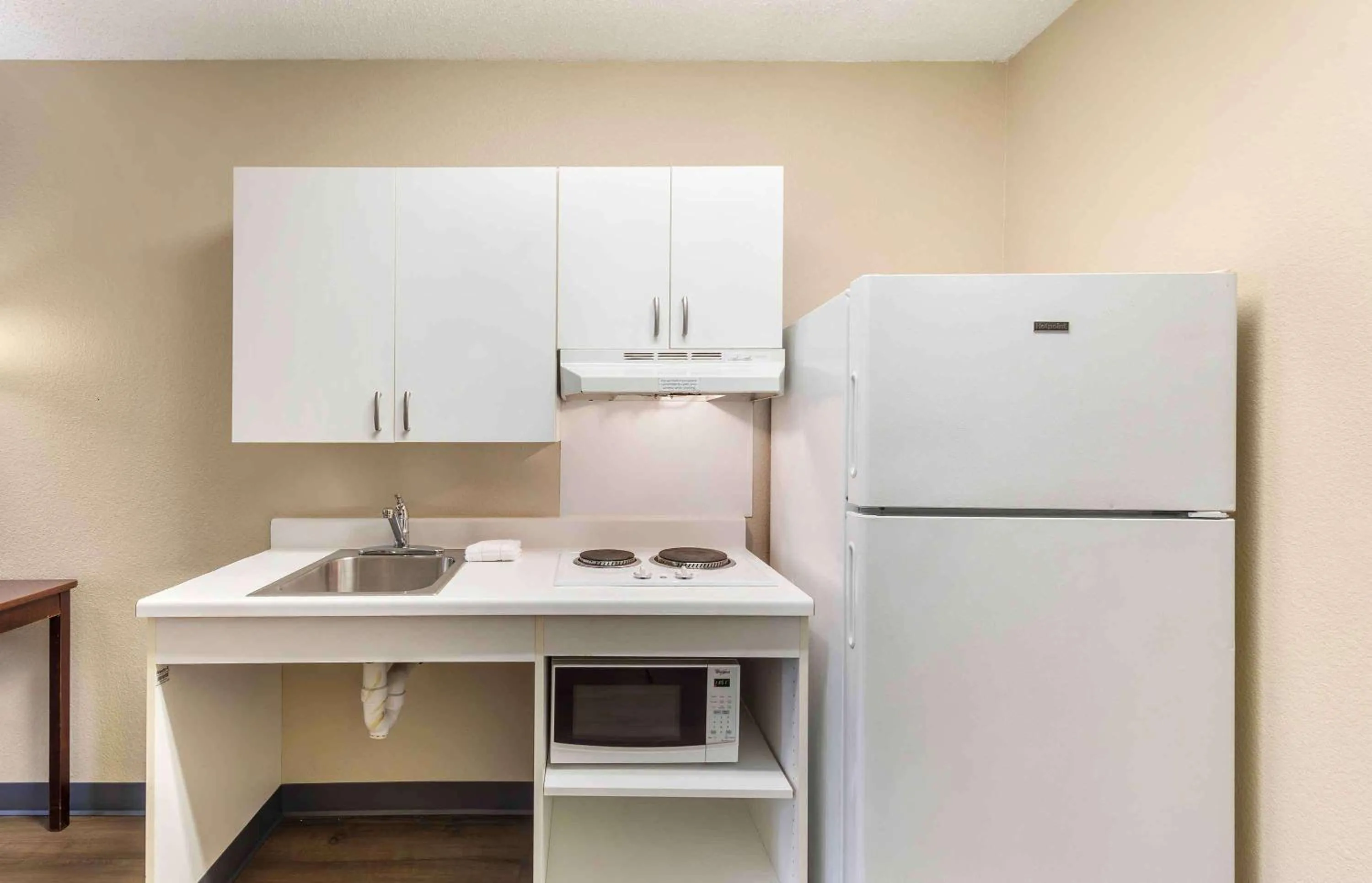 Bedroom in Extended Stay America Suites - Memphis - Germantown West