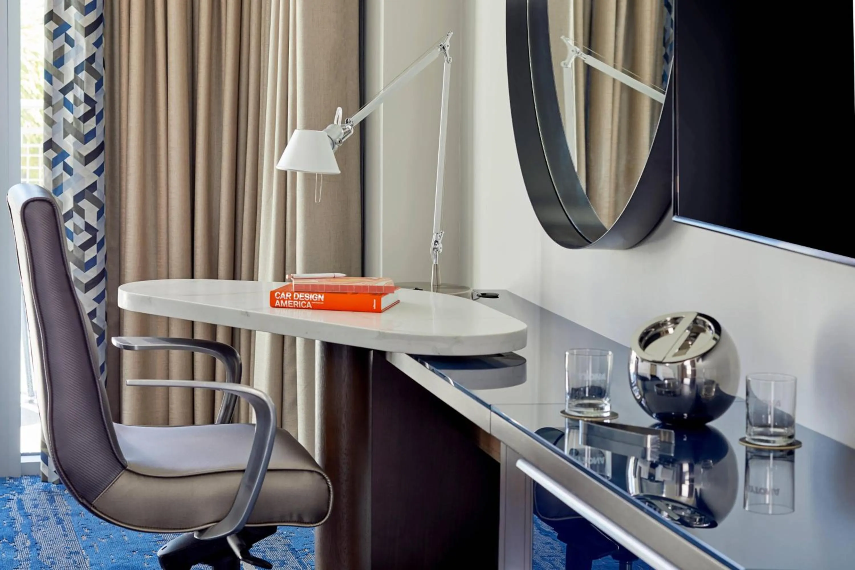 Photo of the whole room in The Daytona, Autograph Collection