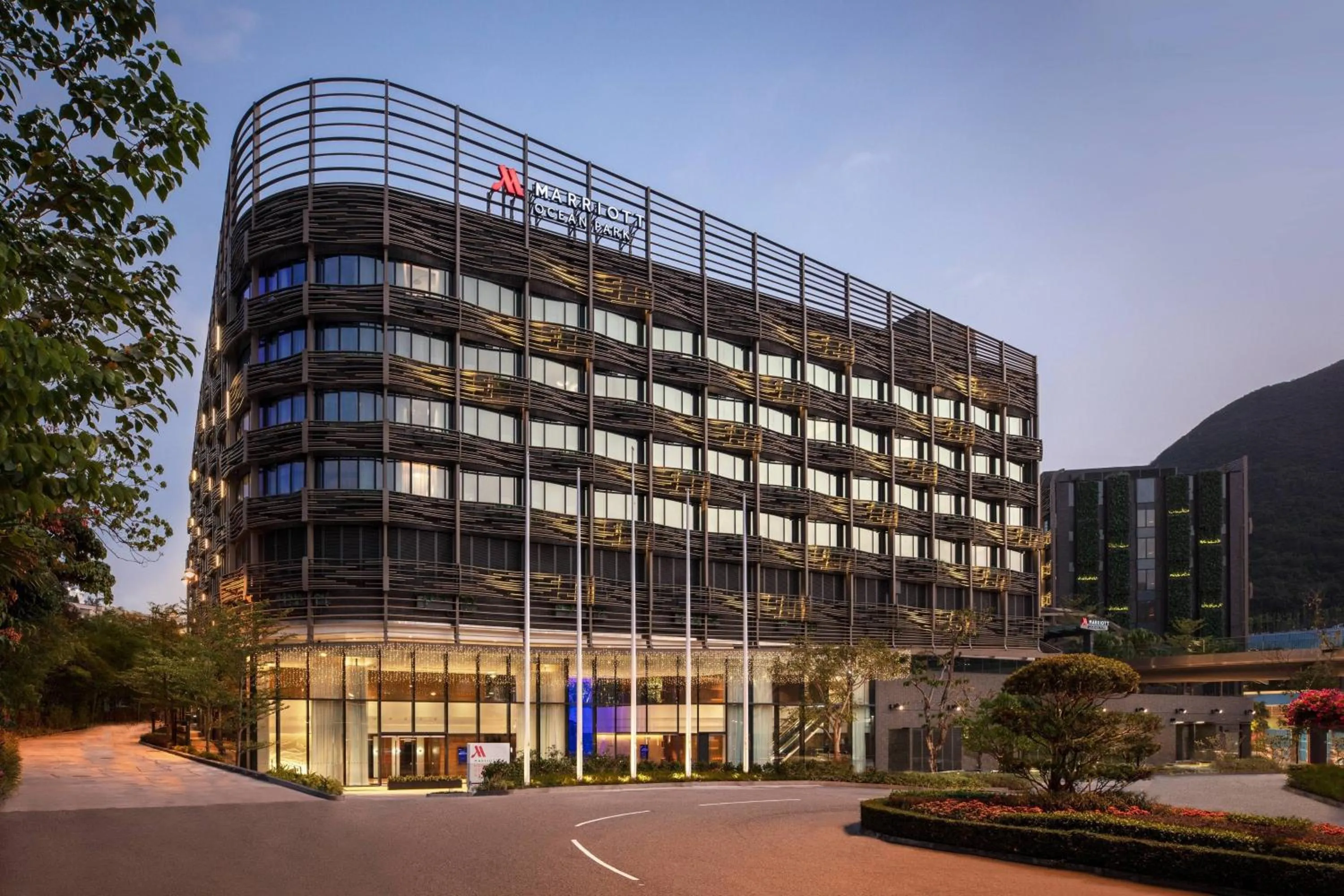 Property building in Hong Kong Ocean Park Marriott Hotel
