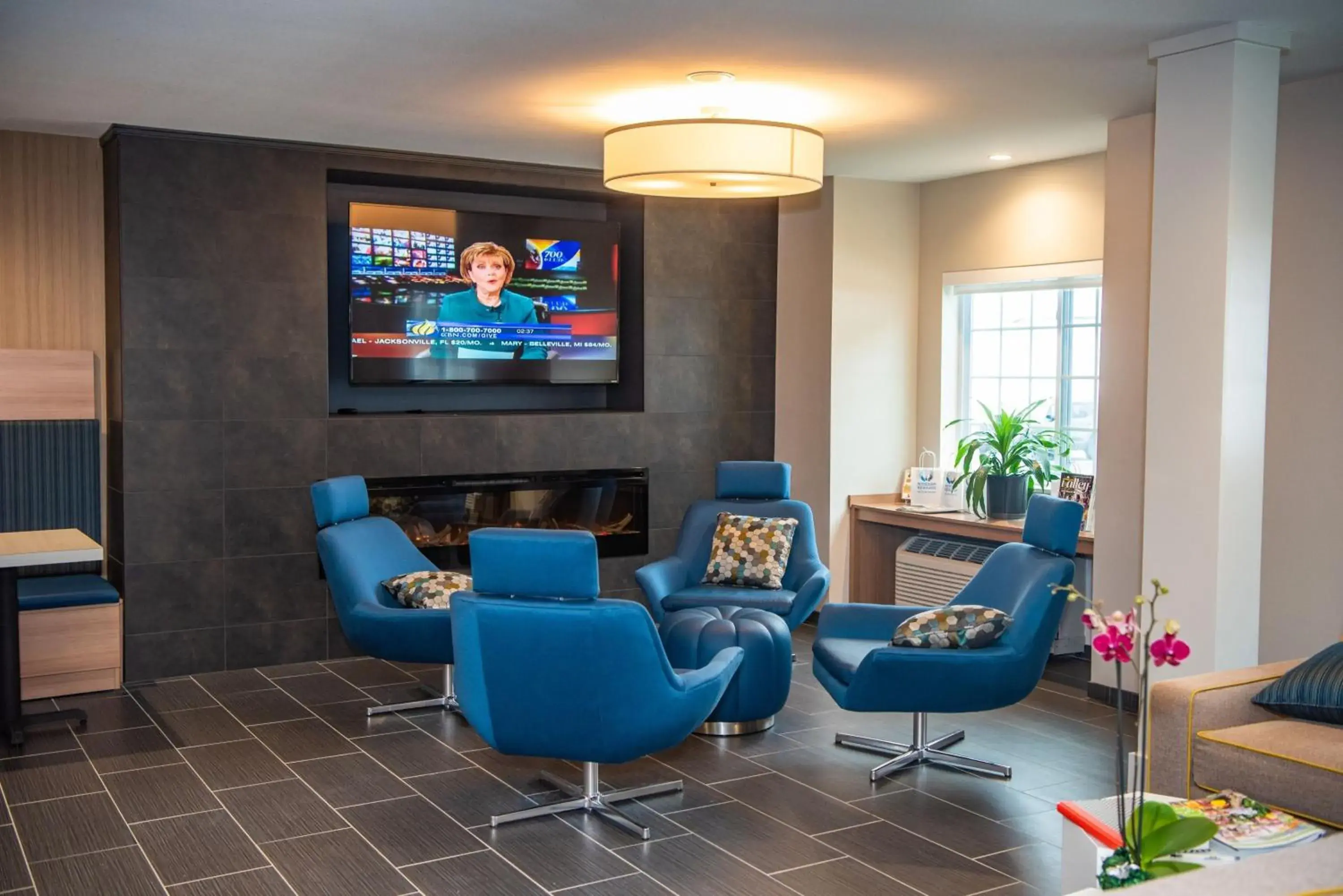 Living room in Microtel Inn & Suites by Wyndham Carlisle Living room in Microtel Inn & Suites by Wyndham Carlisle