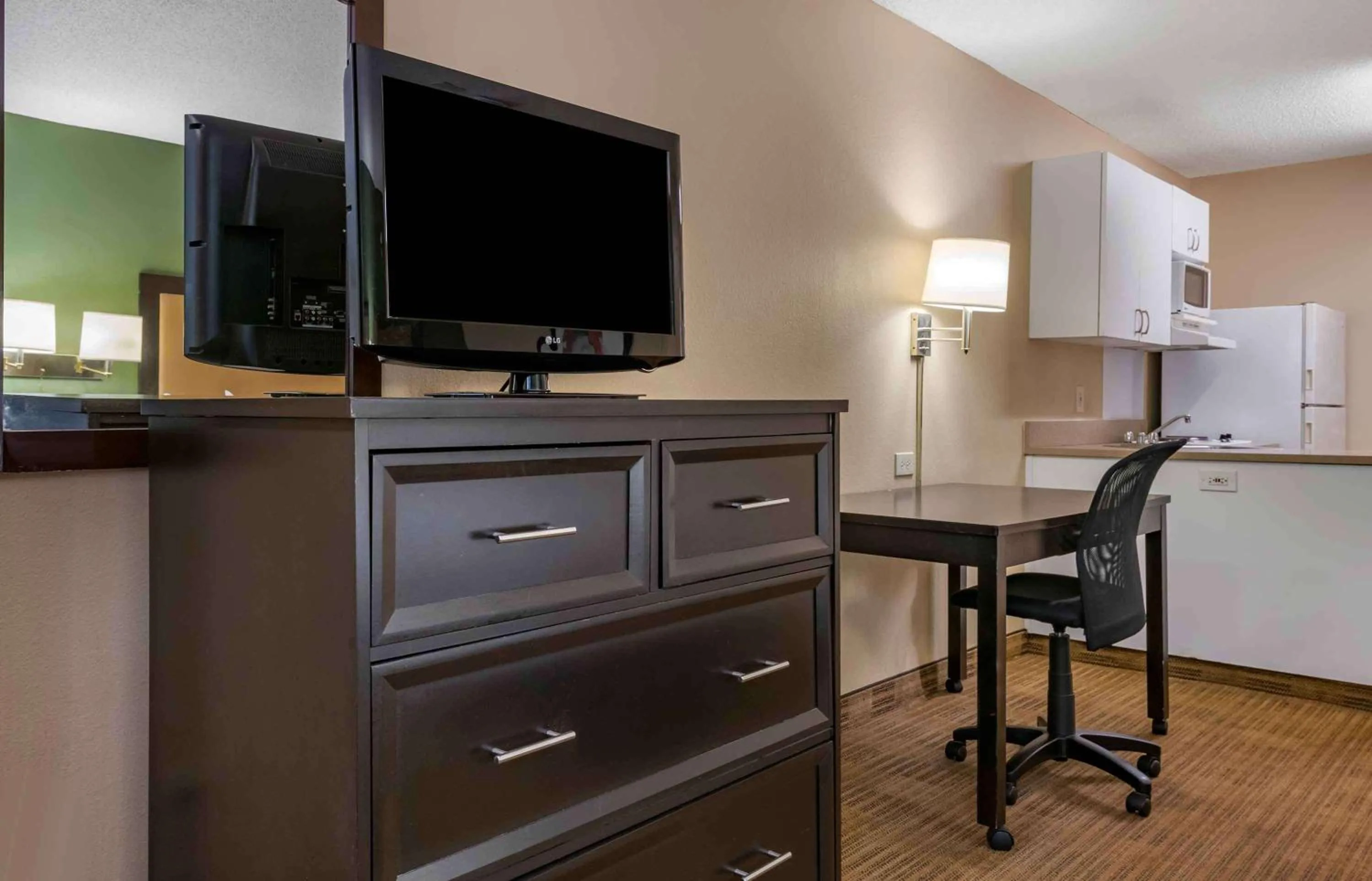 Bedroom in Extended Stay America Suites - Jacksonville - Riverwalk - Convention Center