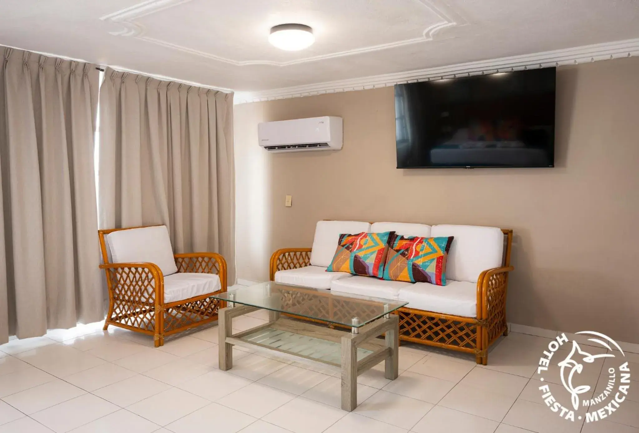 Photo of the whole room in Hotel Fiesta Mexicana Photo of the whole room in Hotel Fiesta Mexicana