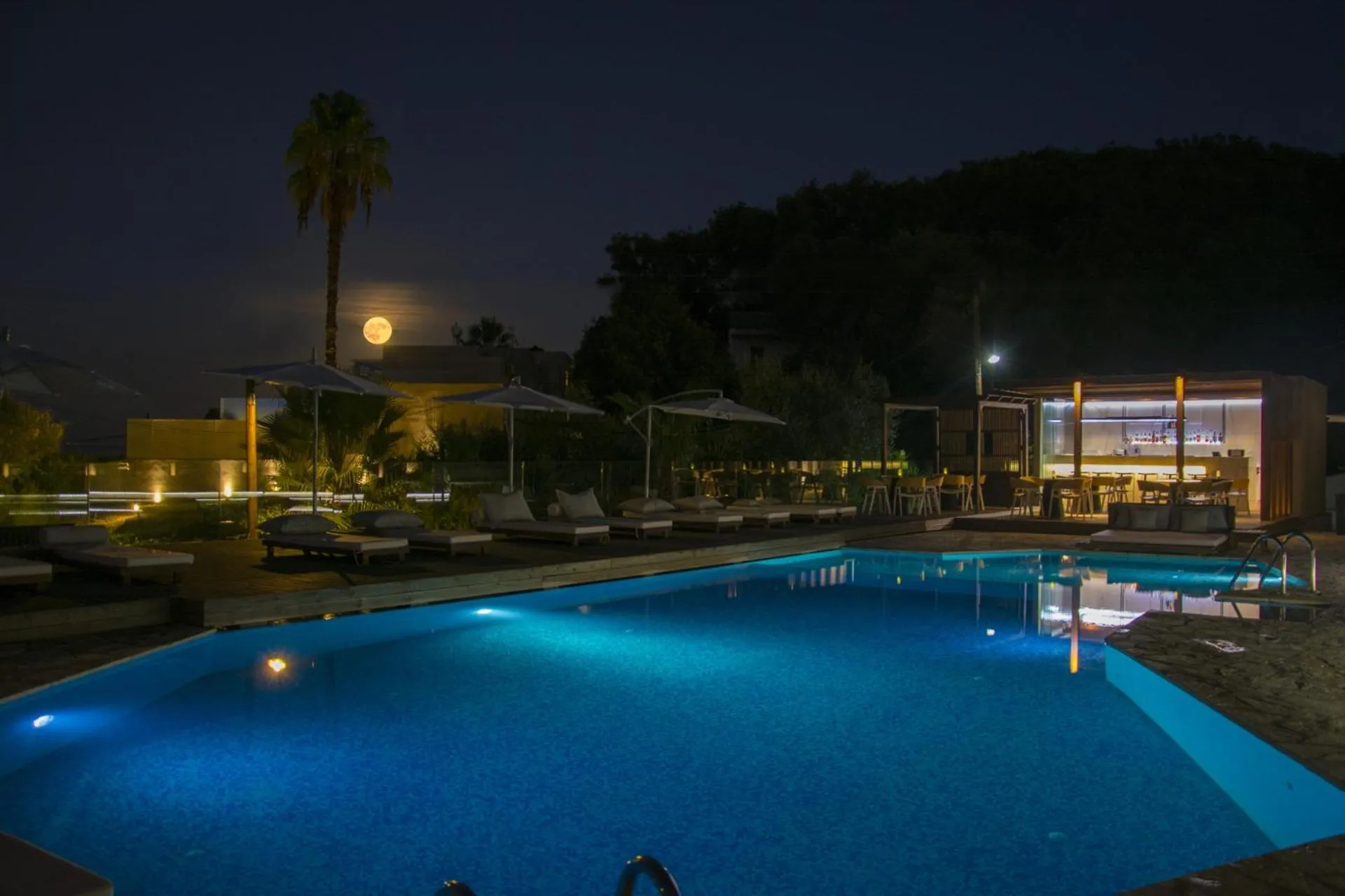 Night in Ionian Eye Design Studios & Spa