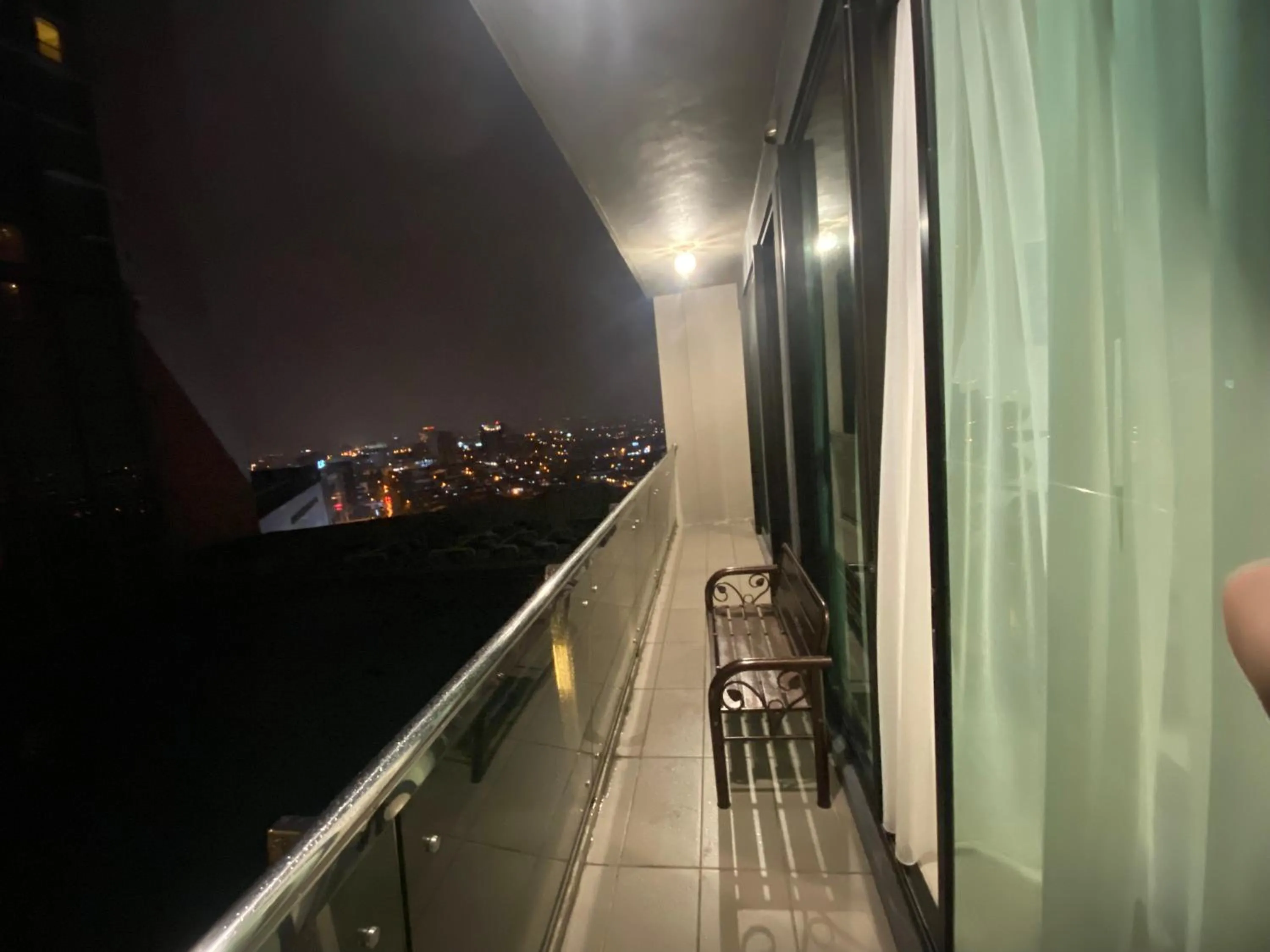 Imperial Suites Apartments