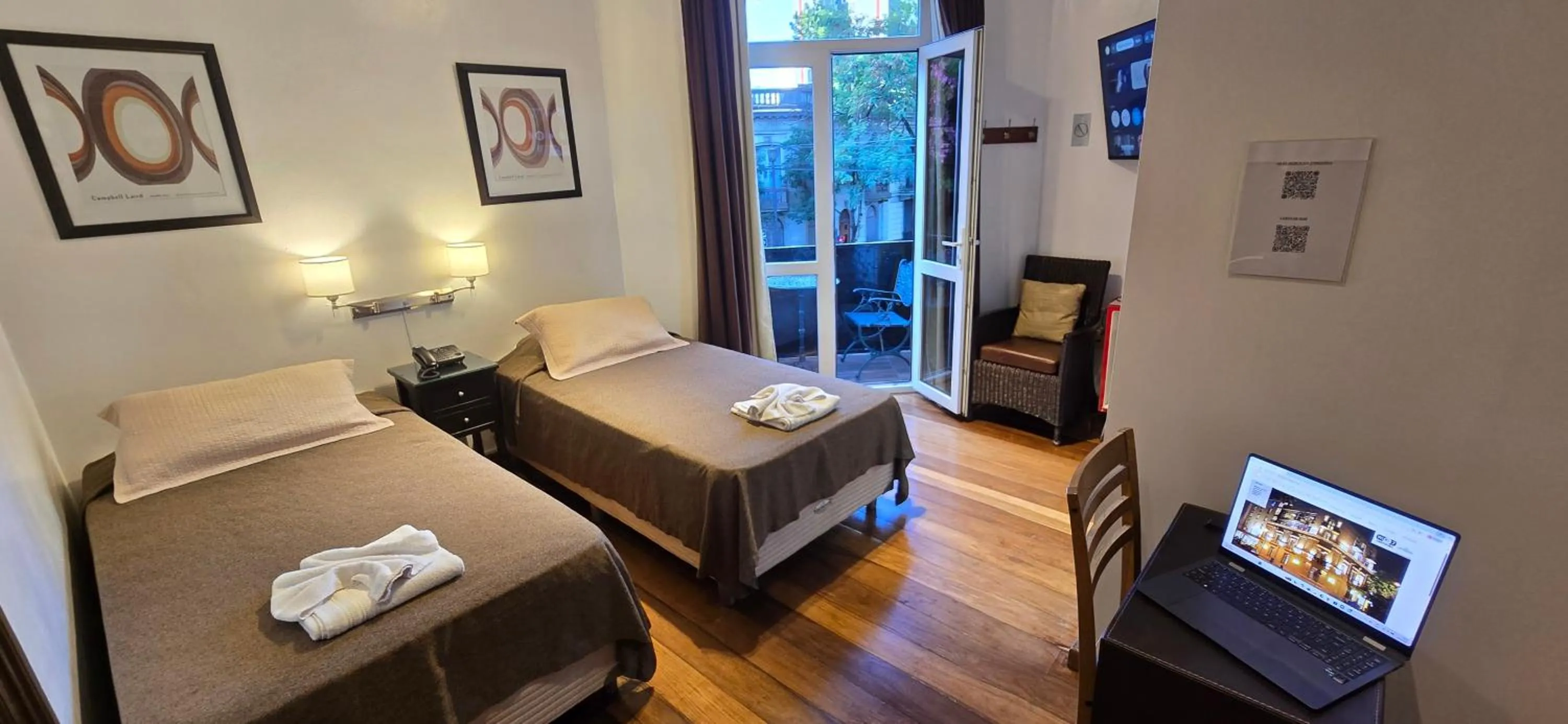 Double or Twin Room in Hotel del Sol