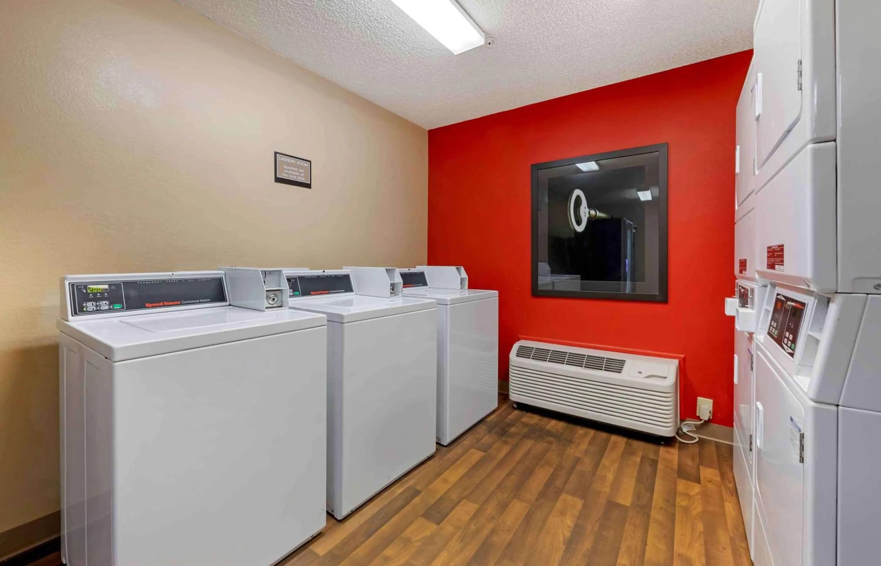 Property building in Extended Stay America Suites - Daytona Beach - International Speedway