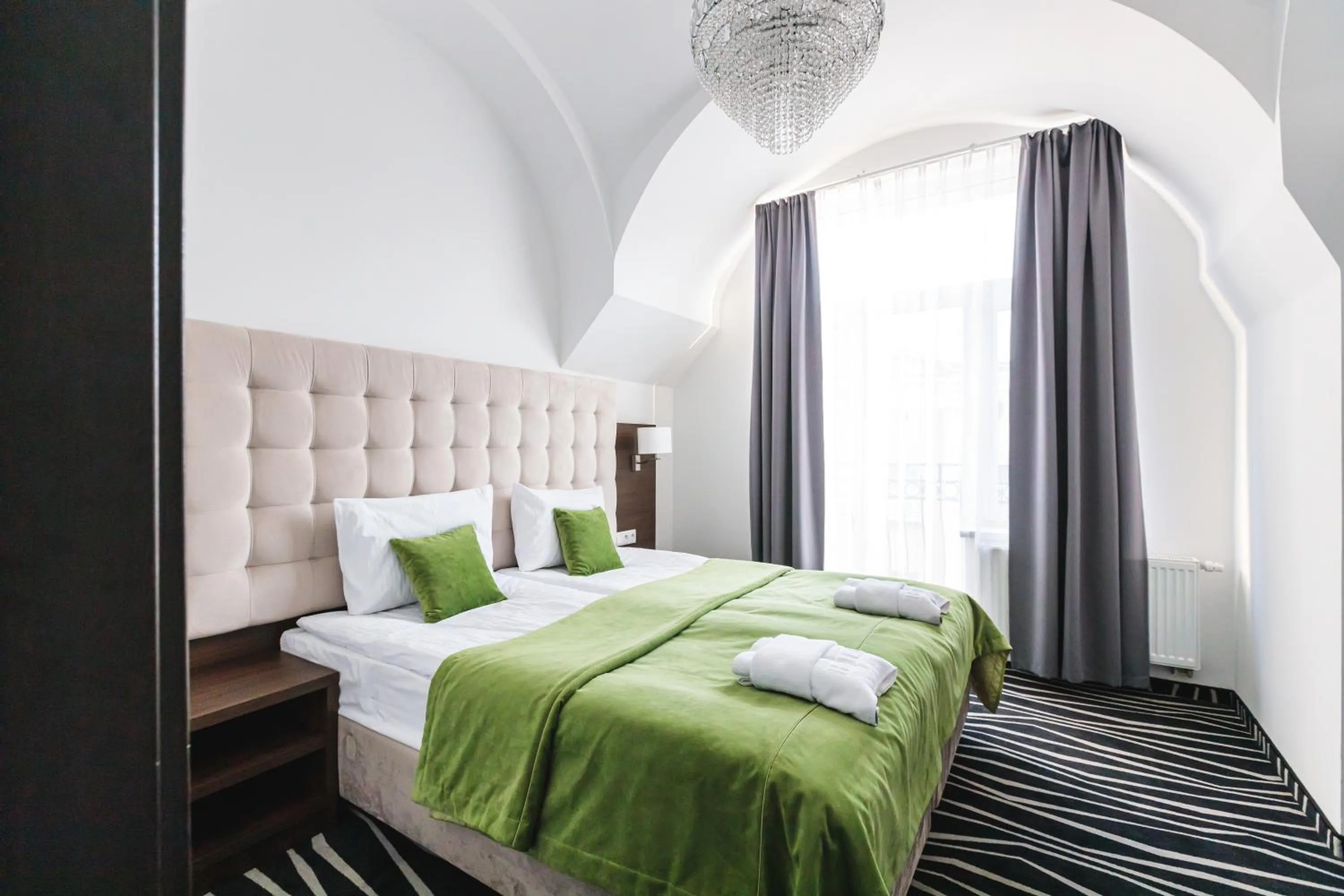 Bed in No1 Bed&Breakfast Restauracja ŚNIADANIE I PARKING W CENIE!