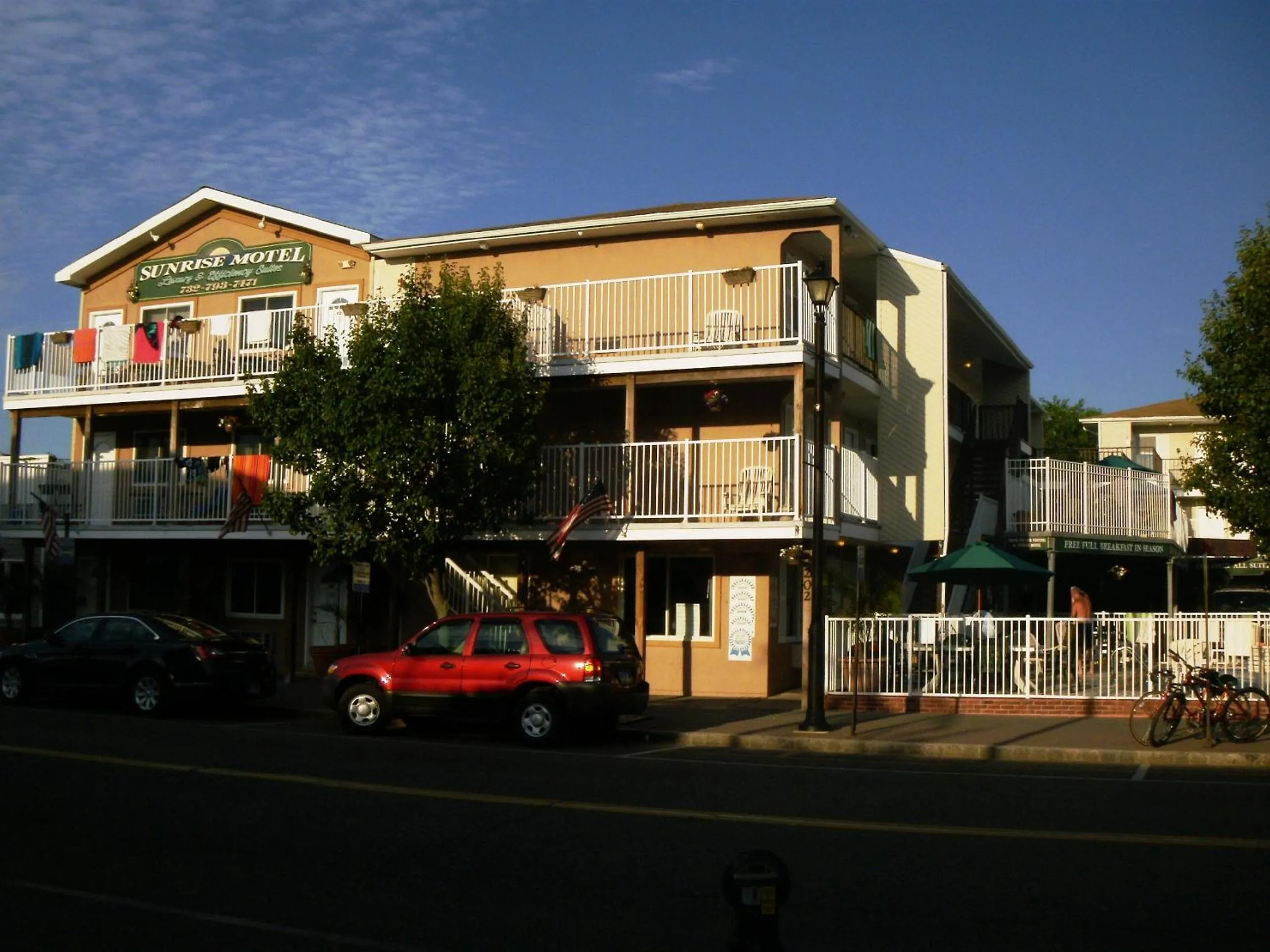 Property building in Sunrise Motel