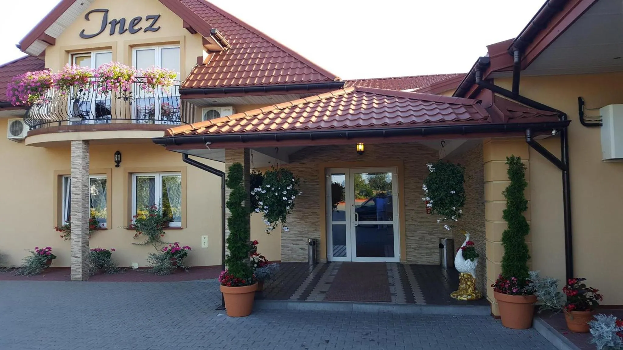 Property building in INEZ