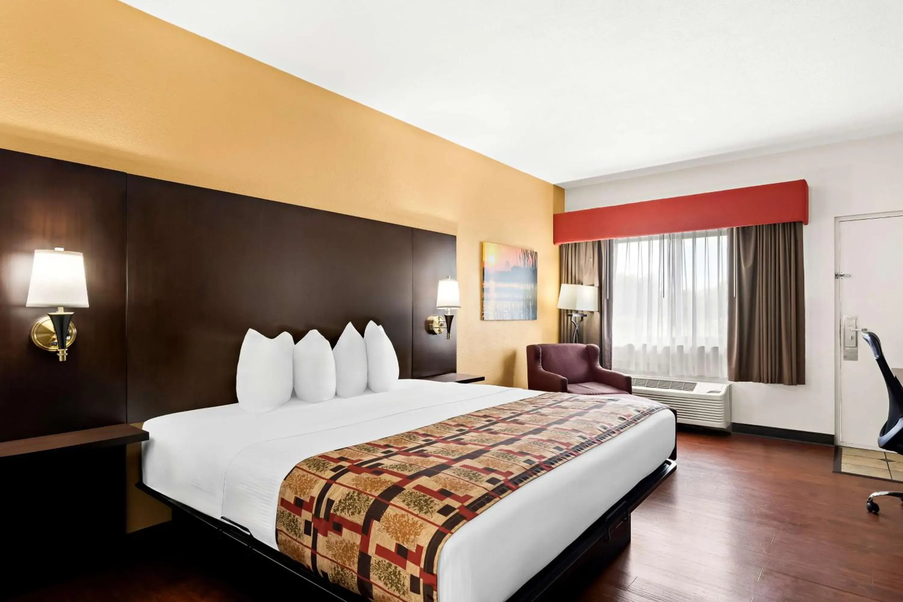 Bedroom, Bed in Best Western Lake Okeechobee Bedroom, Bed in Best Western Lake Okeechobee