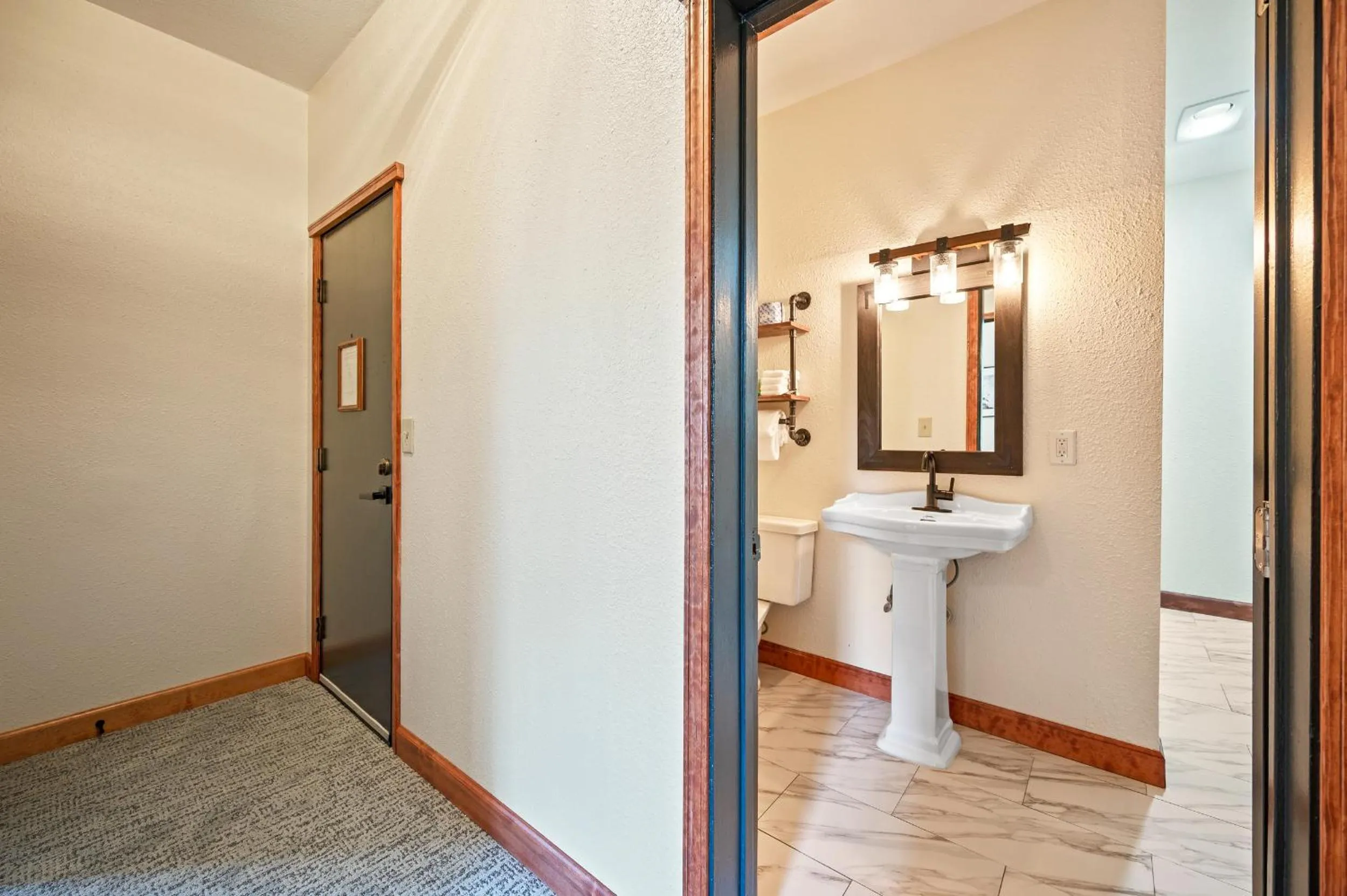 Bathroom in Hotel Leavenworth