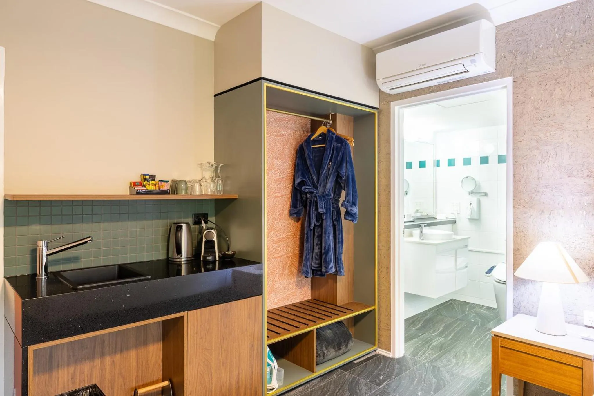 Kitchen or kitchenette in Mandala Signature Berry