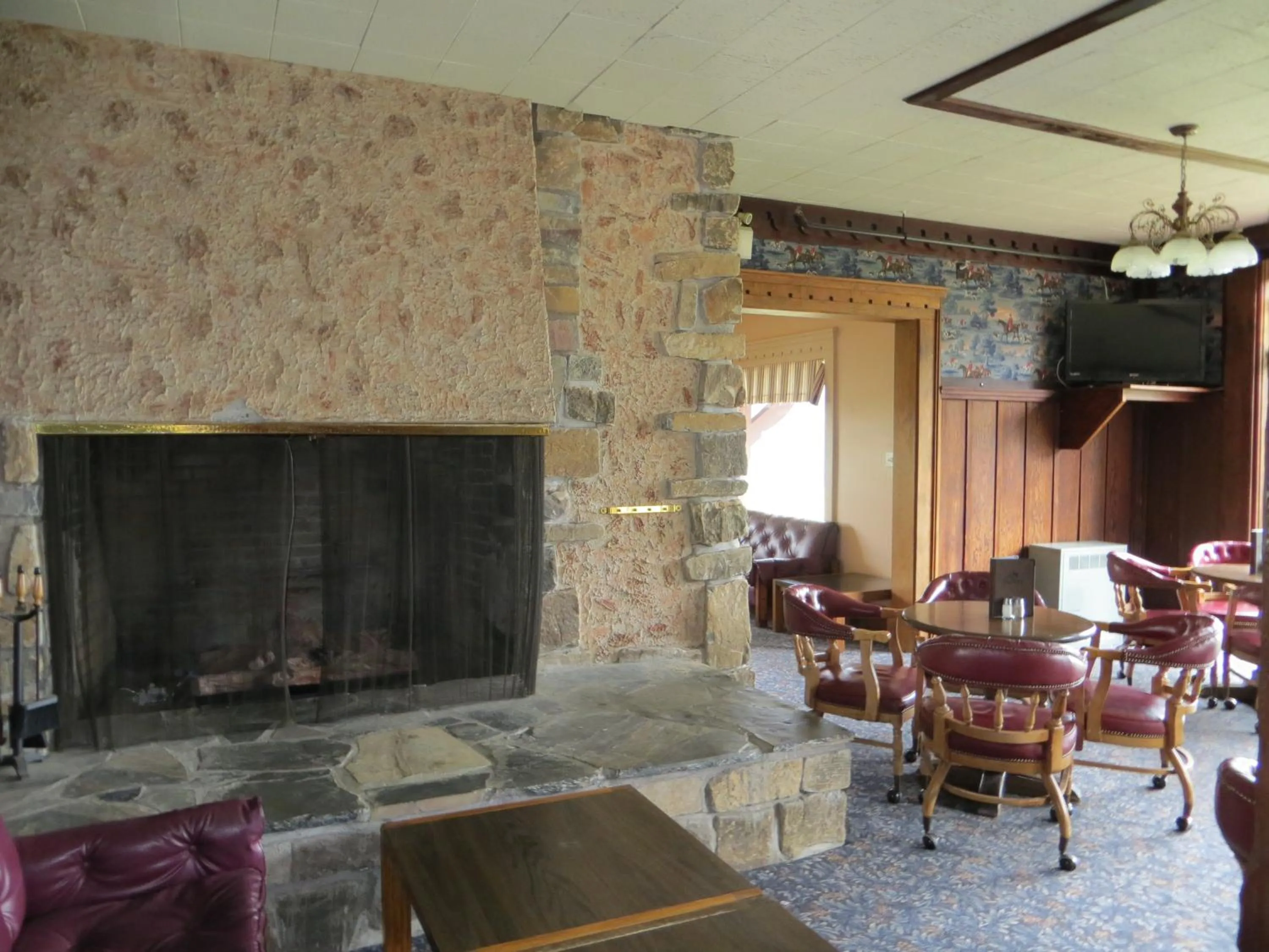 Restaurant/places to eat in Prince of Wales Hotel