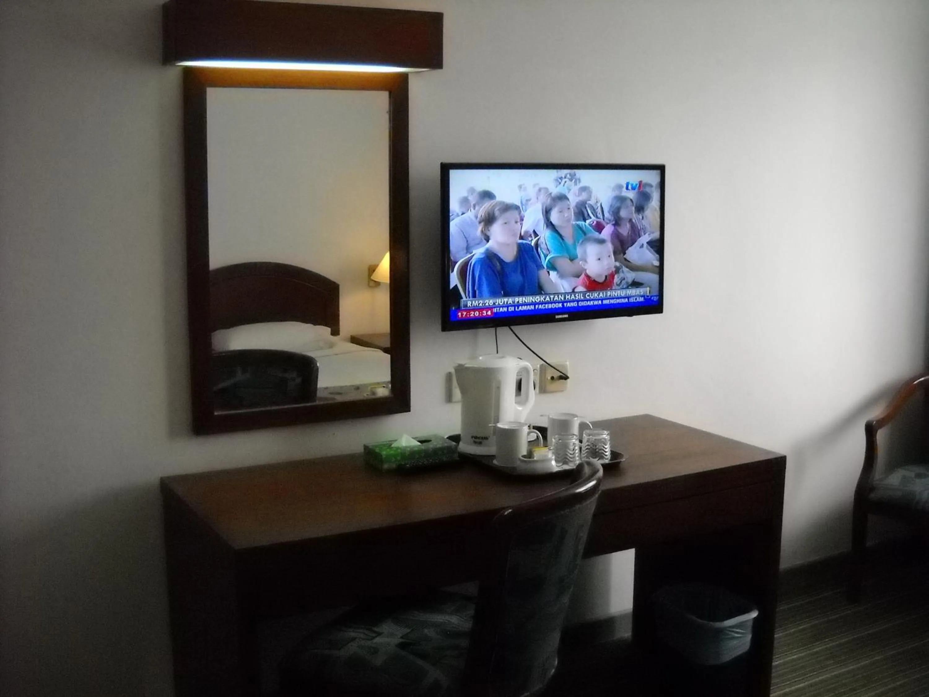 TV and multimedia in Hotel Seri Malaysia Port Dickson