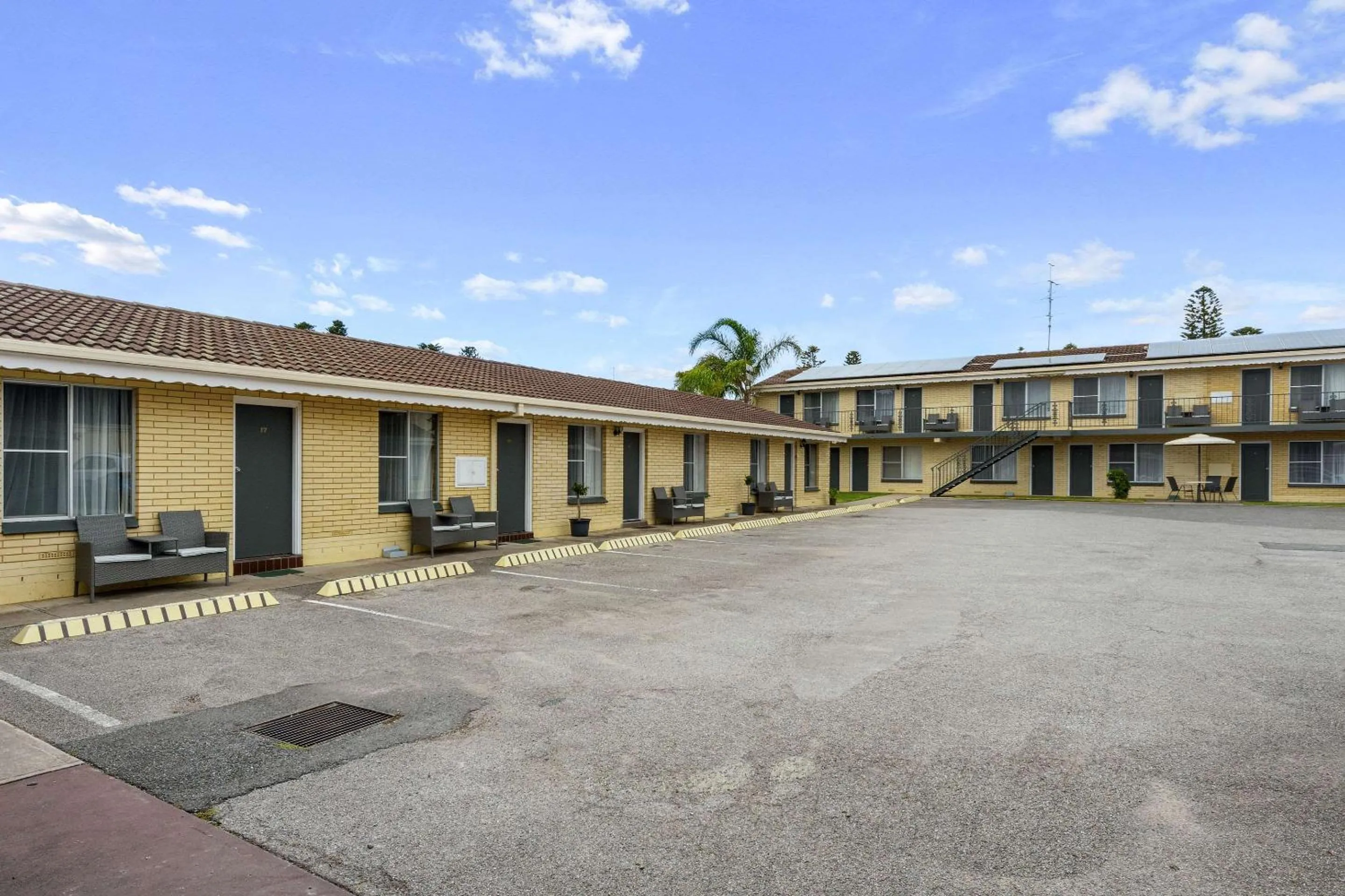 Property Building in Comfort Inn Victor Harbor