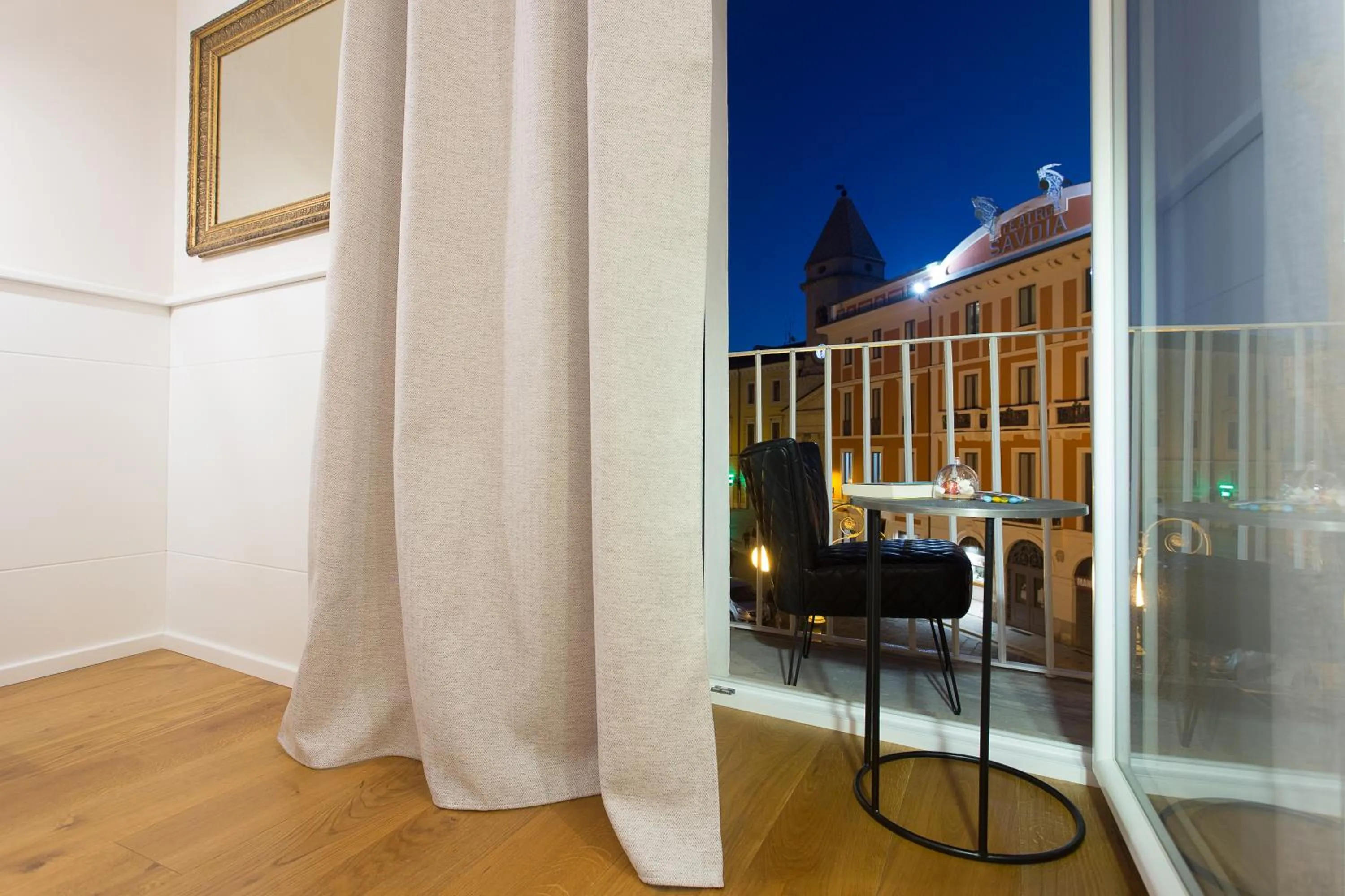 Decorative detail in Casa degli Orefici