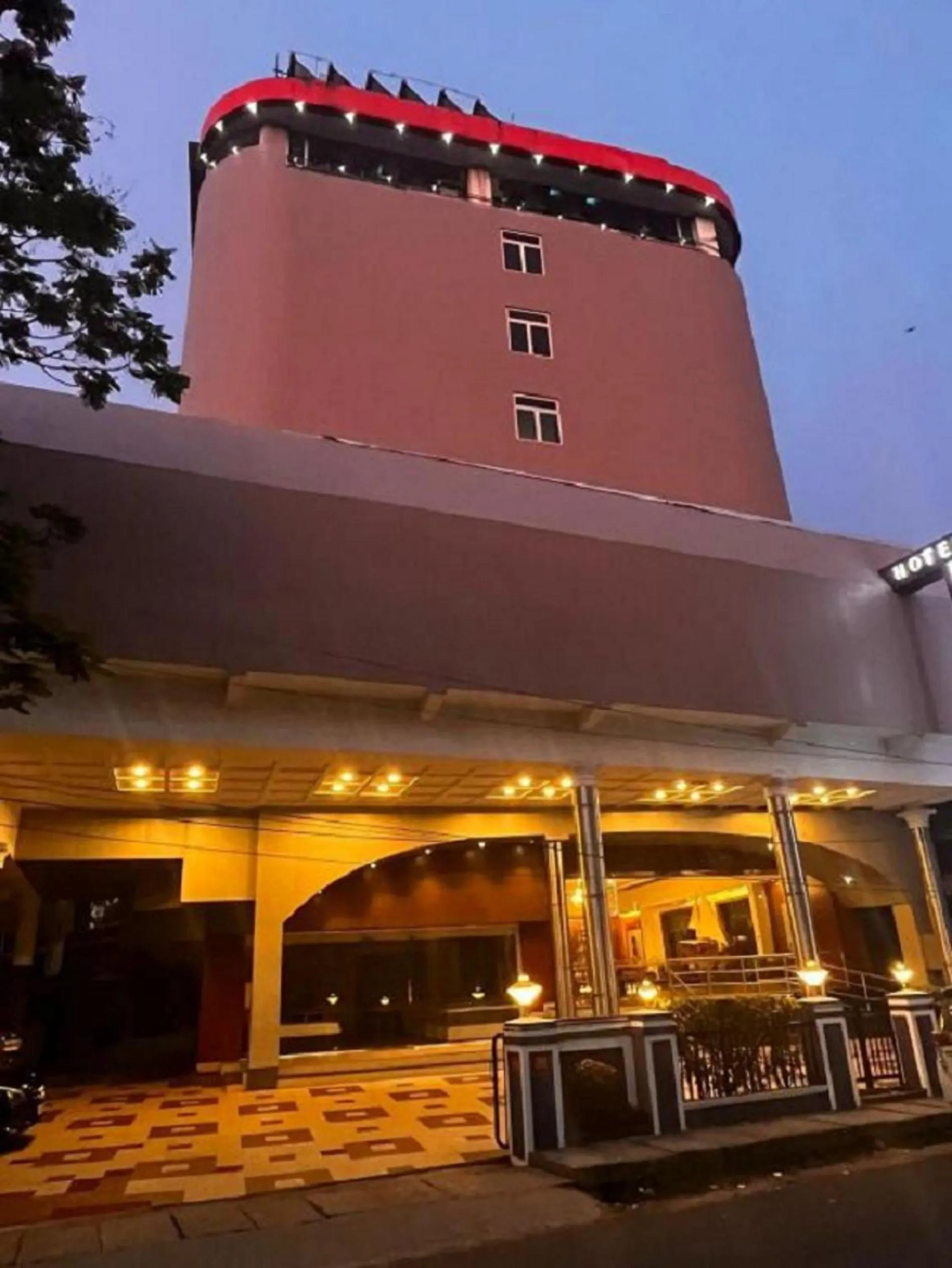Facade/entrance in Presidency Kochi City Centre
