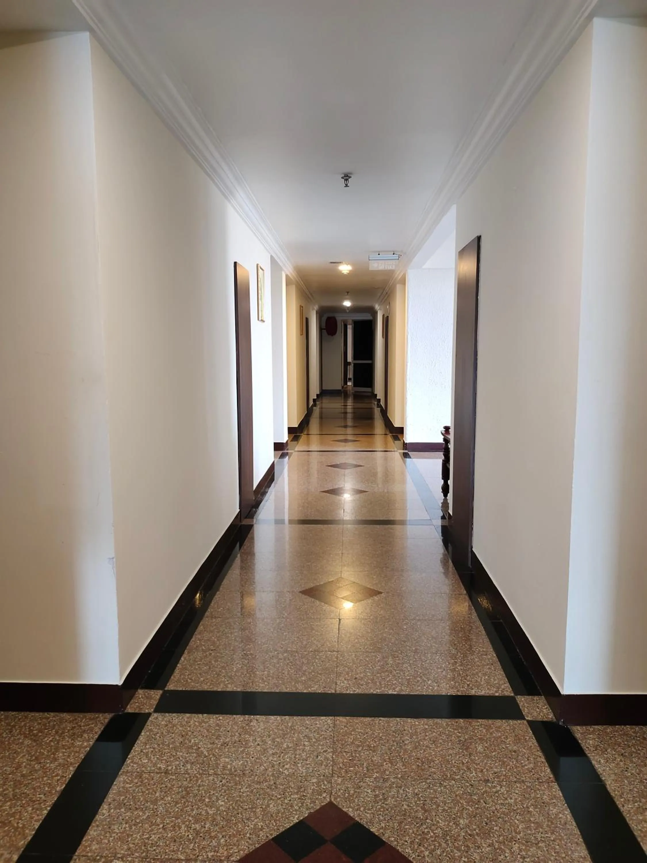 Lobby or reception in Presidency Kochi City Centre