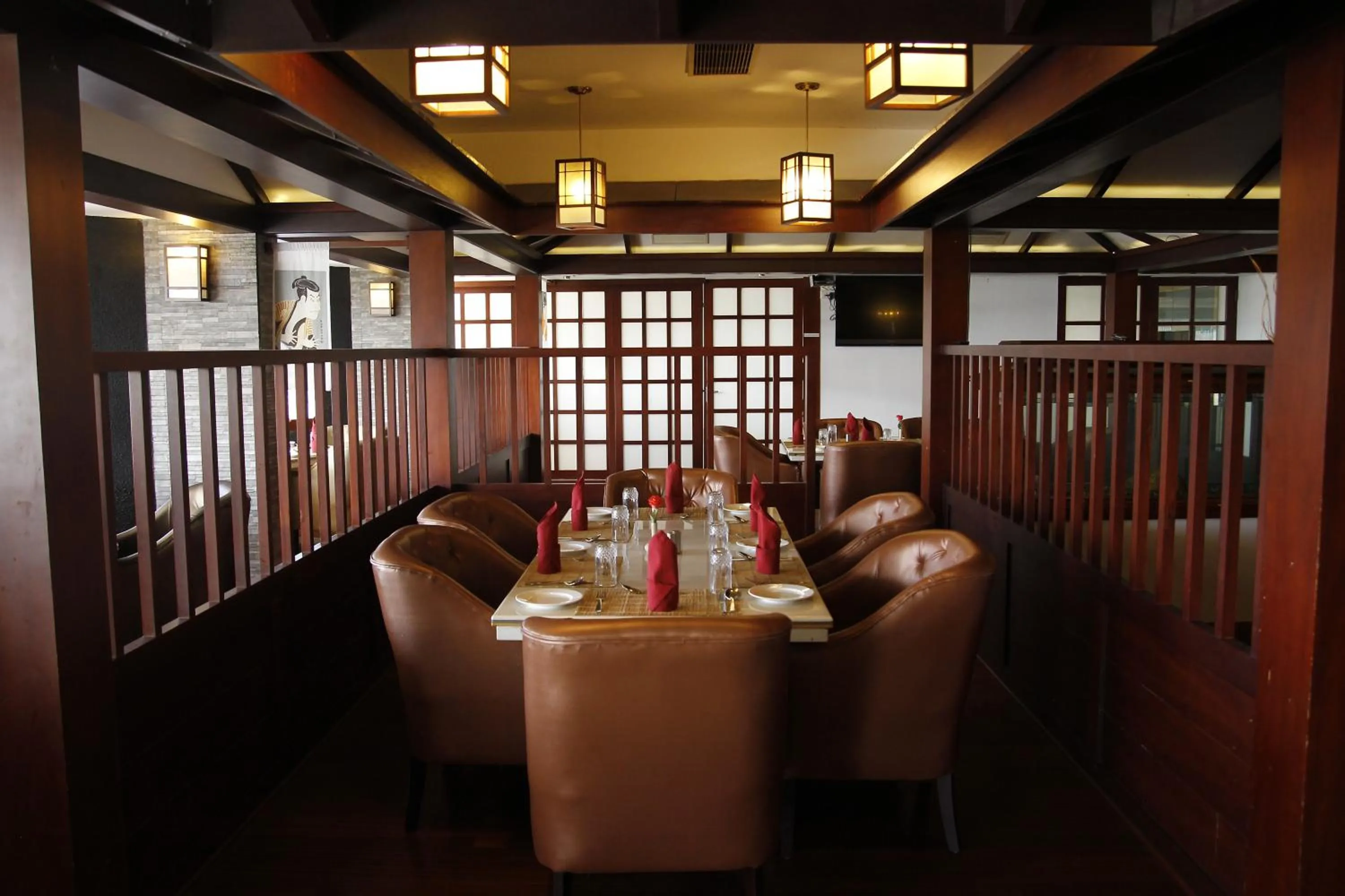 Restaurant/places to eat in Presidency Kochi City Centre