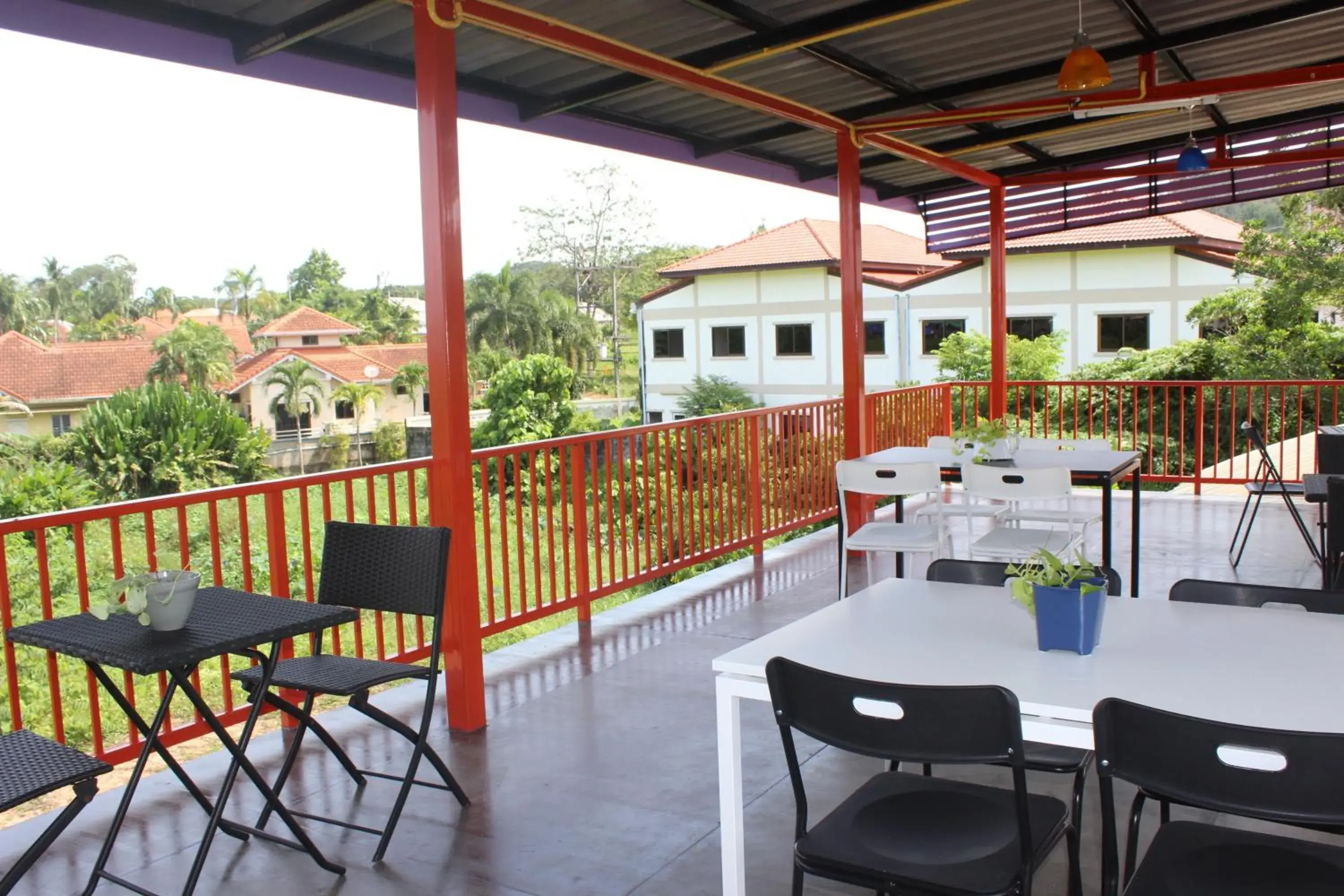 Restaurant/places to eat in Canal Resort Restaurant/places to eat in Canal Resort