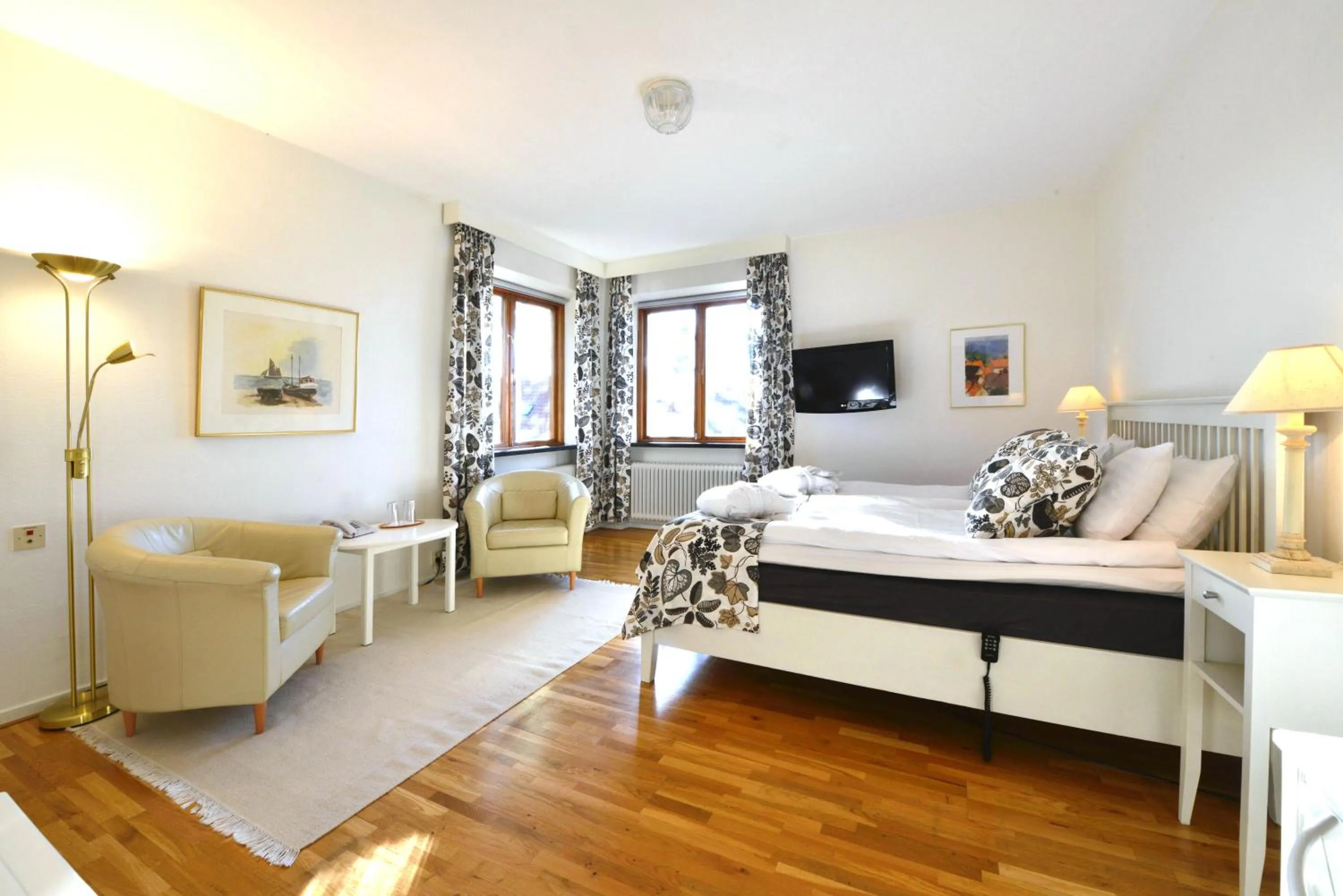 Day, Bed in Hotel Svea, BW Signature Collection