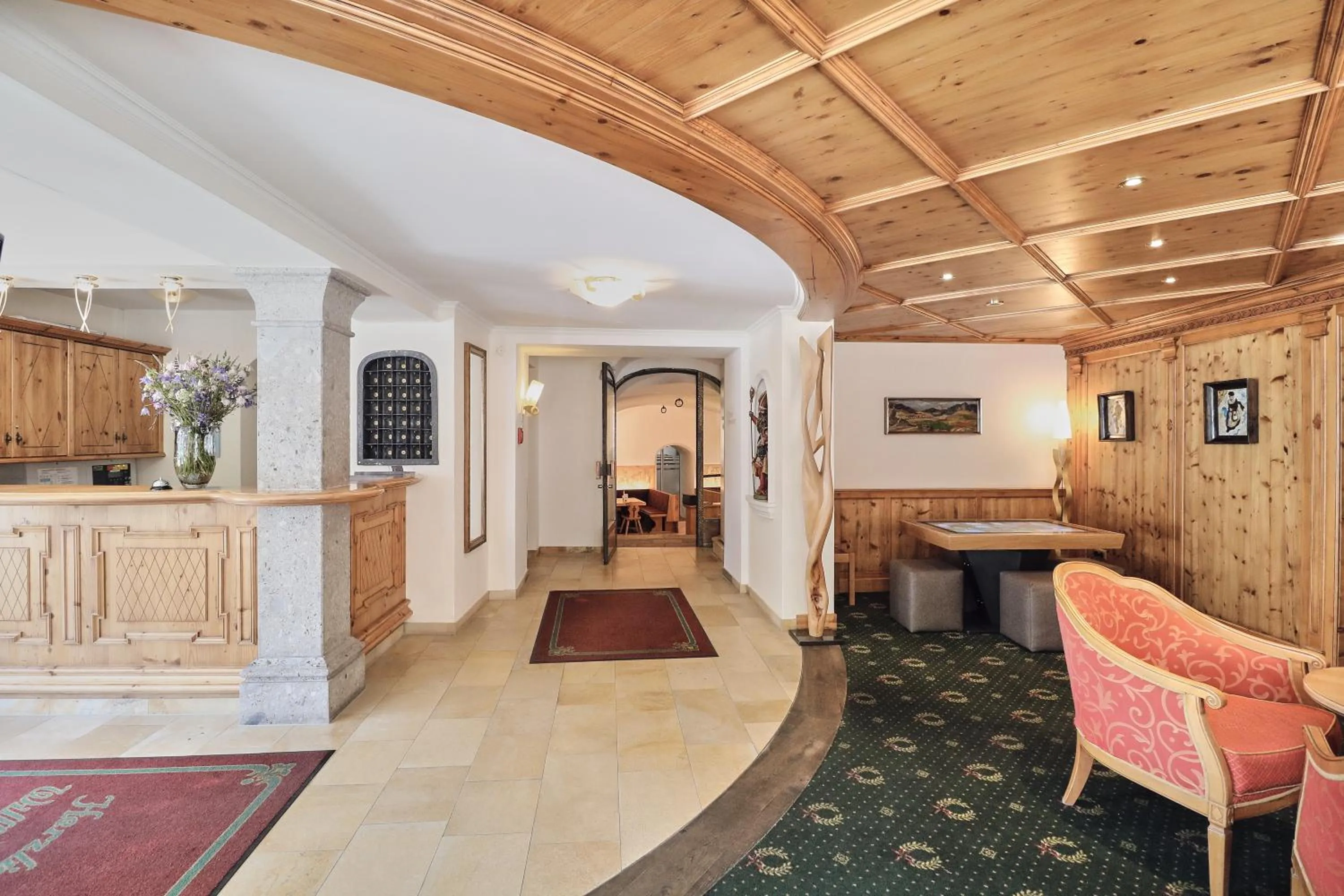 Lobby or reception in Hotel Traube