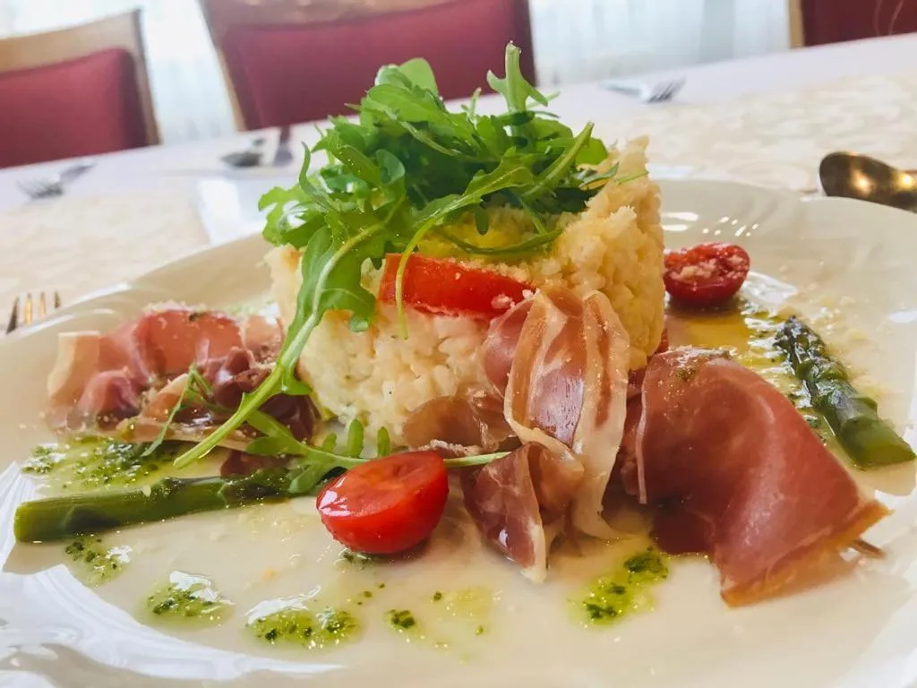 Food in InterSport Hotel