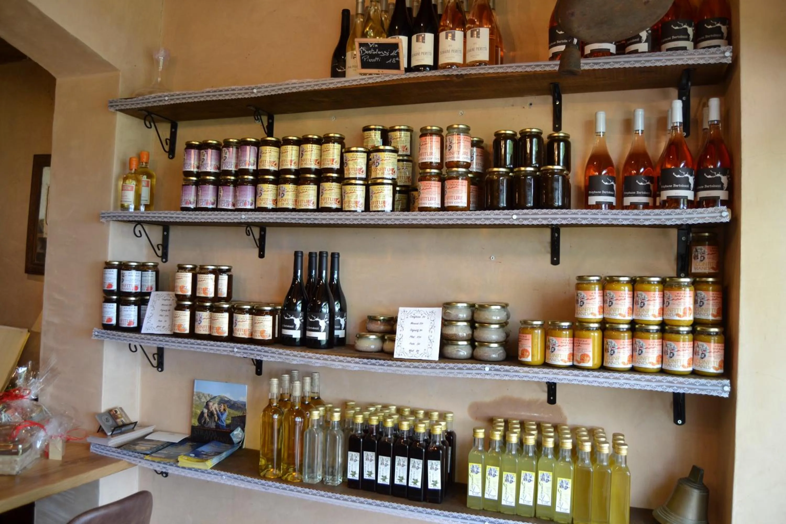 Decorative detail in Casa di Babbo