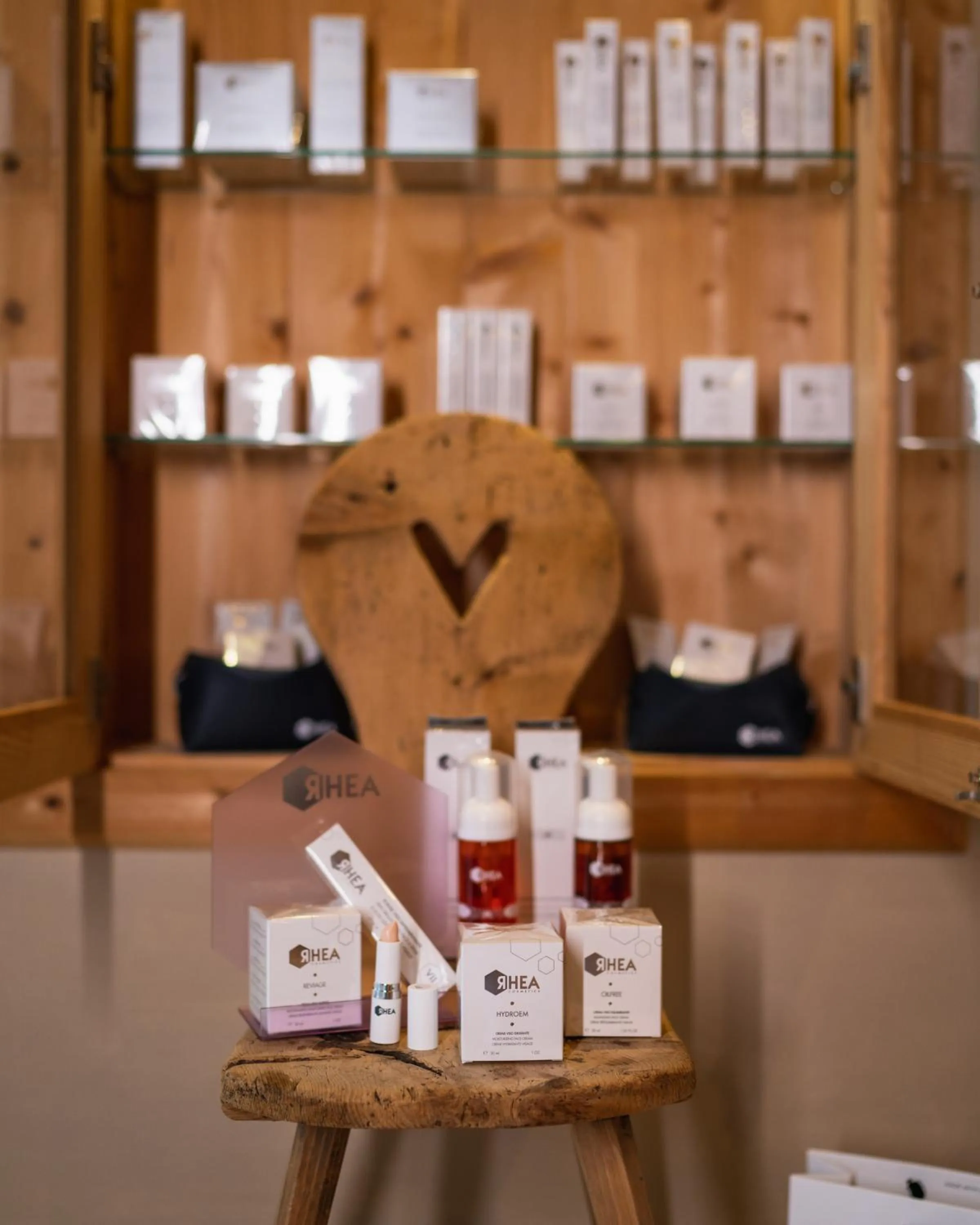 Swimming pool in Hotel Sun Valley