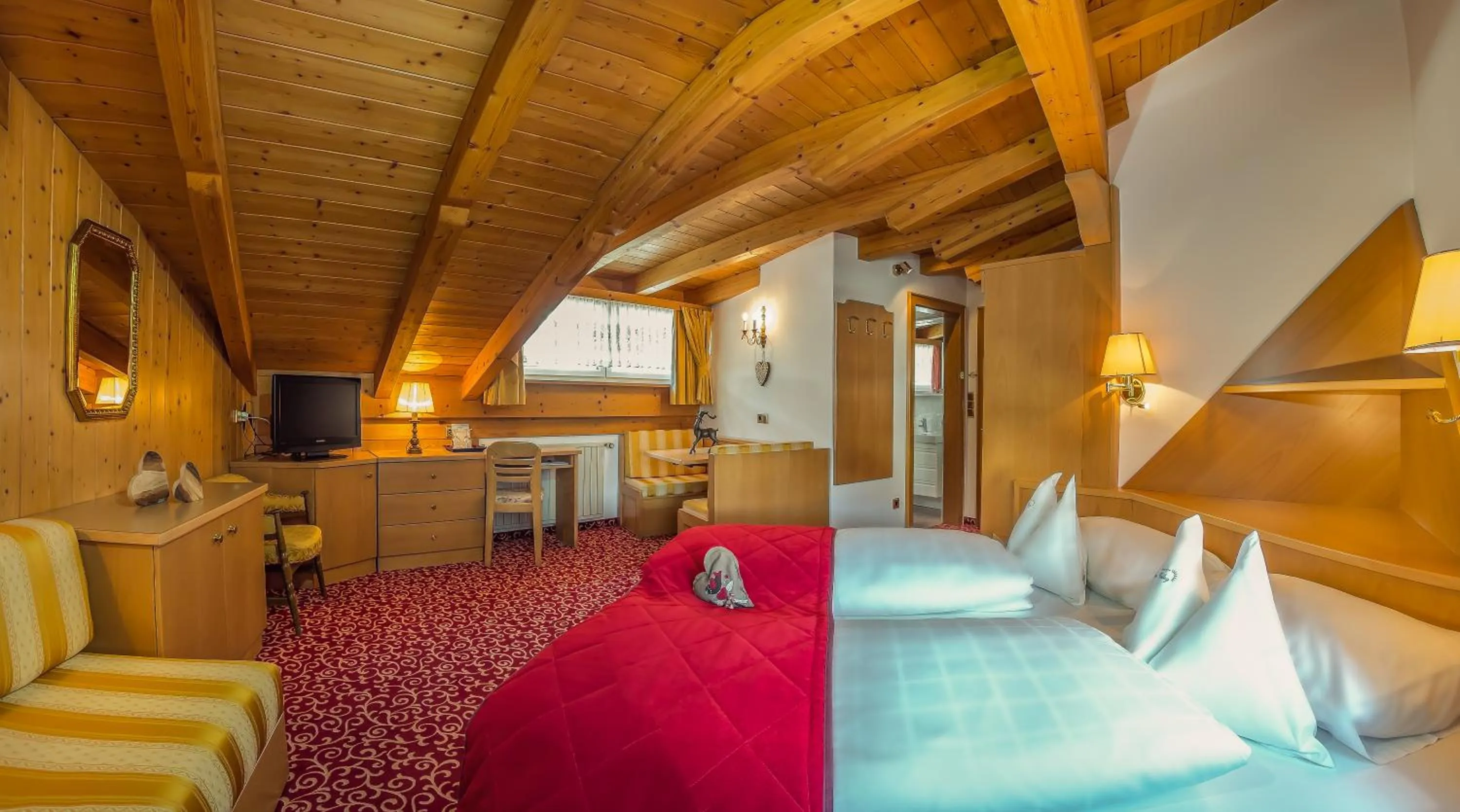 Bedroom, Bed in Hotel Sun Valley