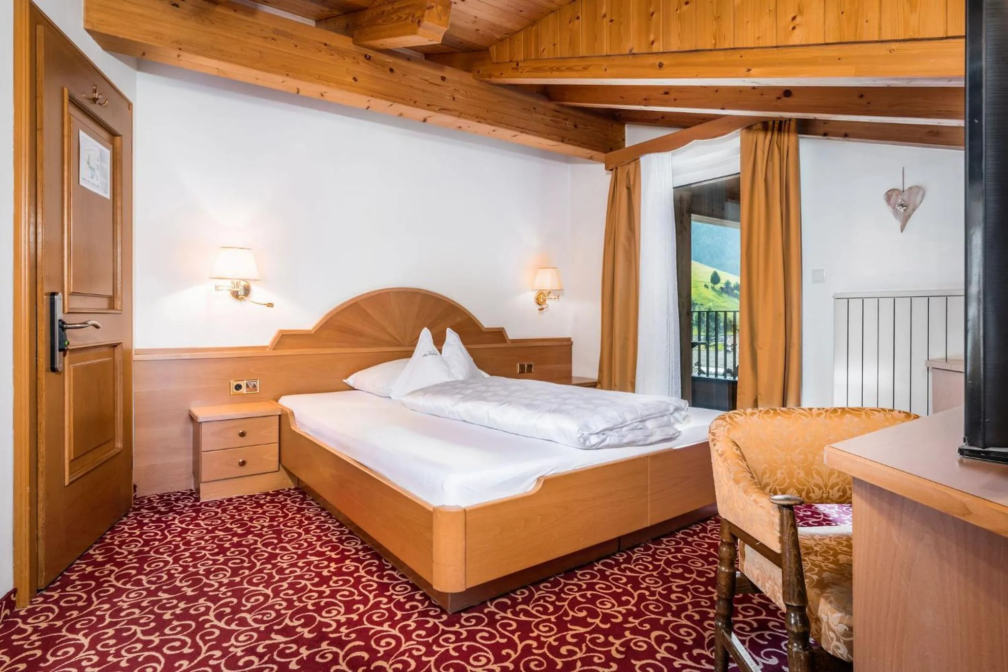 Photo of the whole room, Bed in Hotel Sun Valley