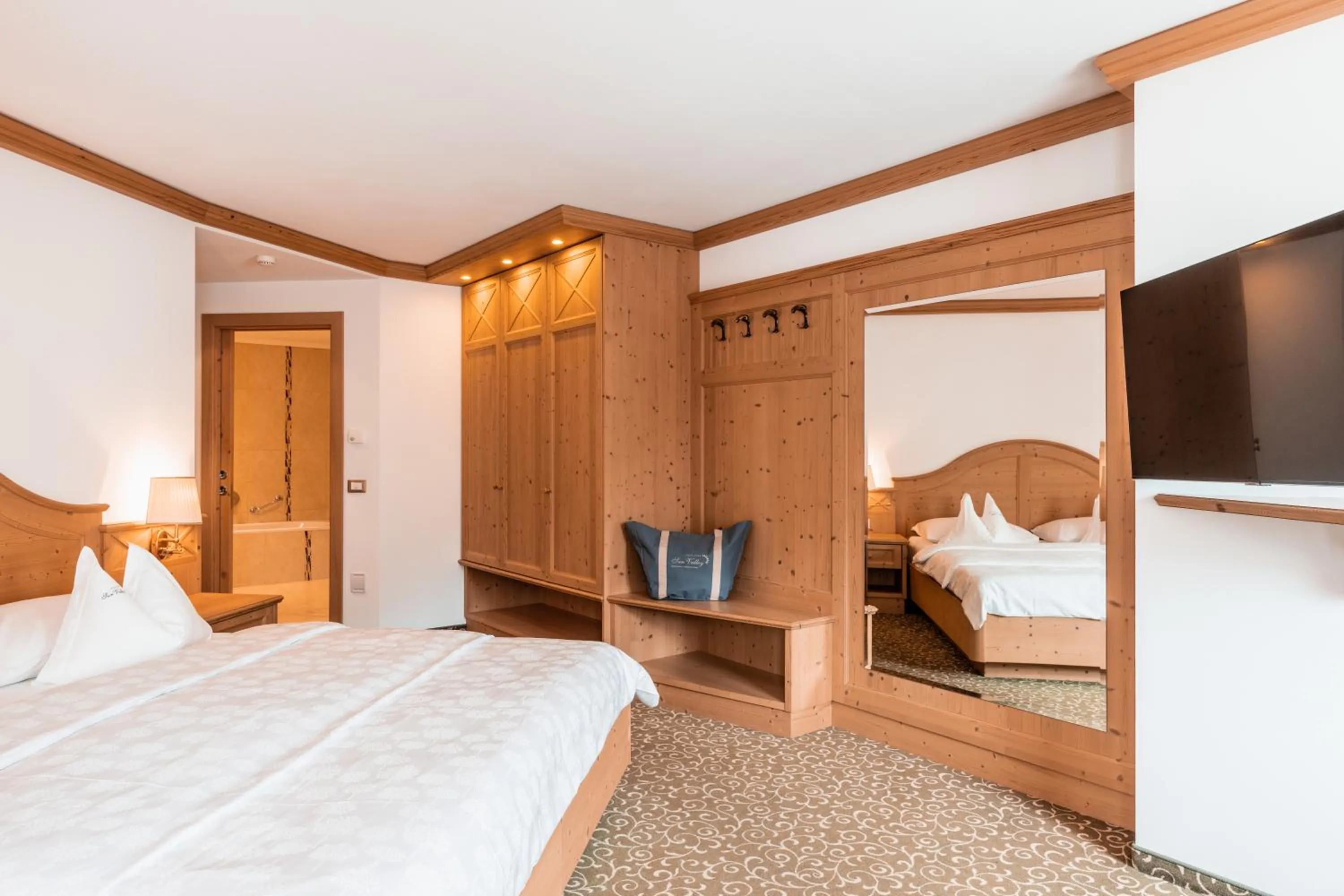 Bed in Hotel Sun Valley