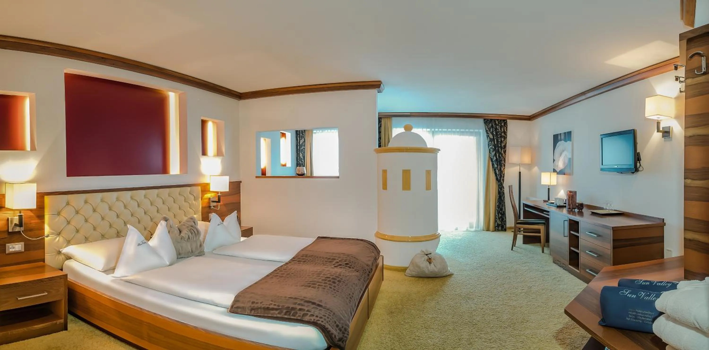 Photo of the whole room, Bed in Hotel Sun Valley