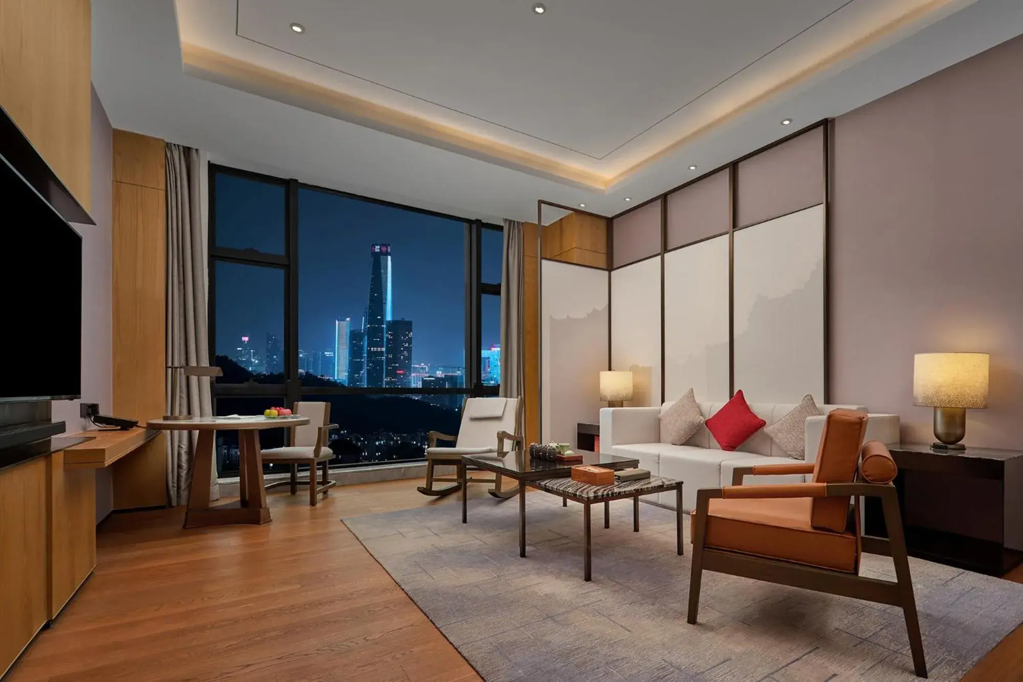 Business Suite with Mountain View in Dongguan DongCheng International Hotel Business Suite with Mountain View in Dongguan DongCheng International Hotel