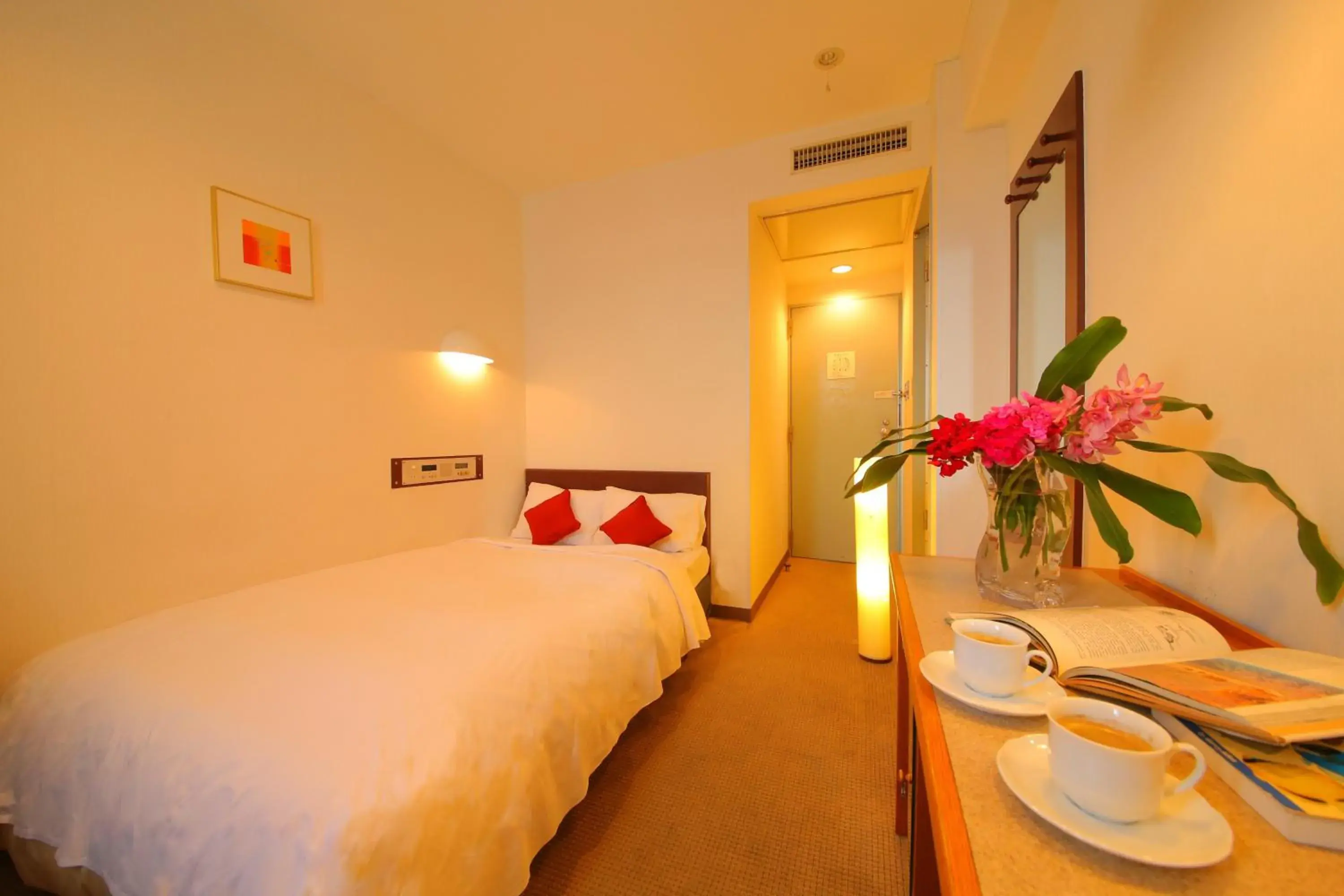 Photo of the whole room, Bed in Hotel Meijiya Photo of the whole room, Bed in Hotel Meijiya