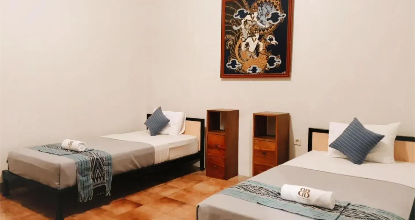 Budget Twin Room in Borobudur Bed & Breakfast Budget Twin Room in Borobudur Bed & Breakfast