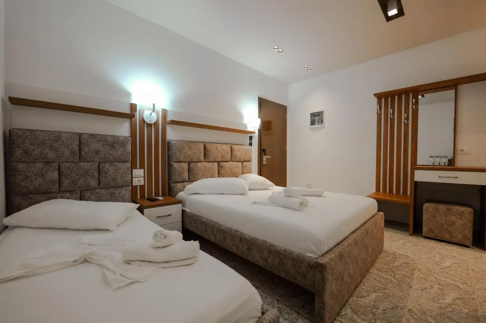 Family Room with Balcony in Hotel Meta Ksamil Family Room with Balcony in Hotel Meta Ksamil