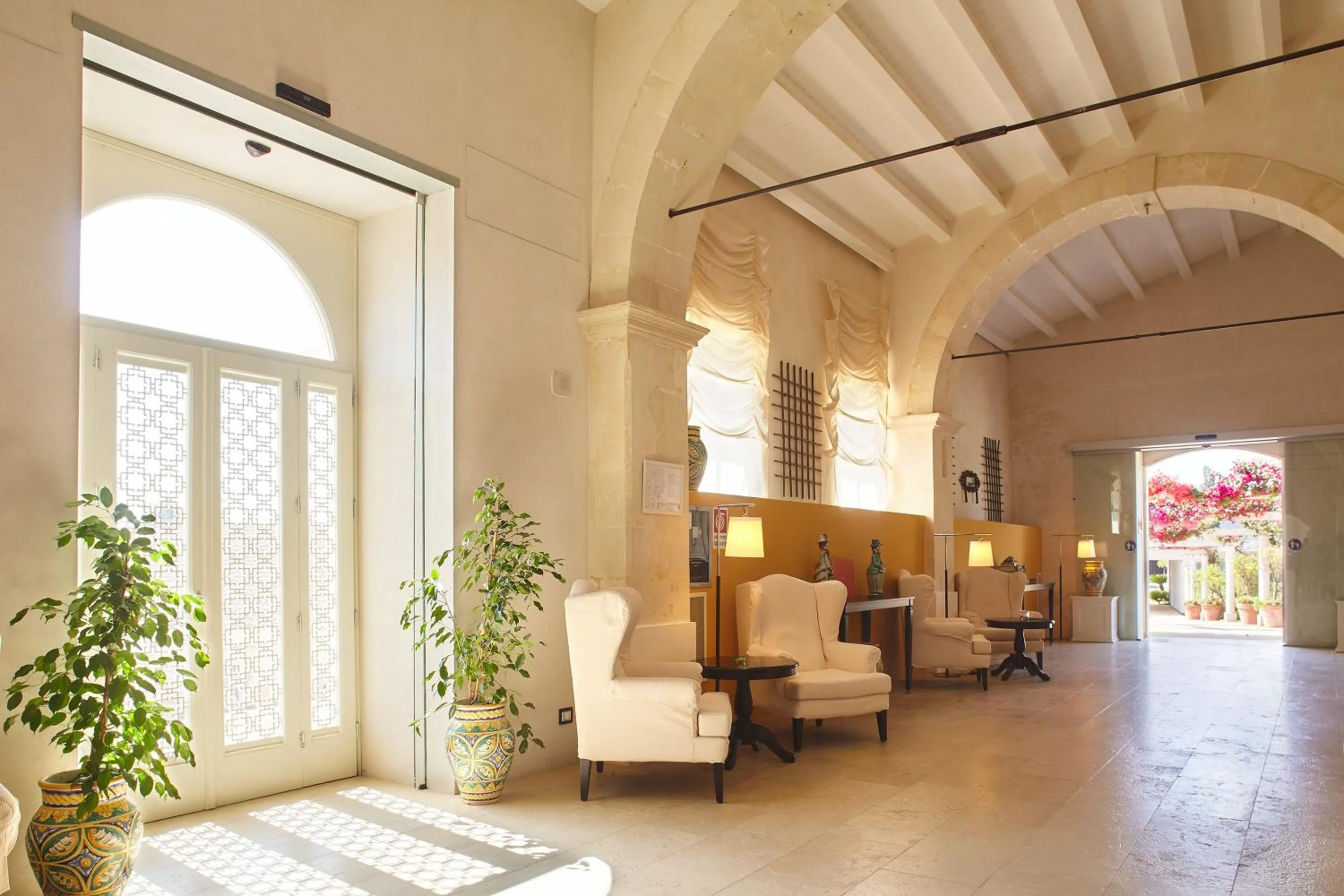 Lobby or reception in Dolce by Wyndham Siracusa - I Monasteri Golf & Spa